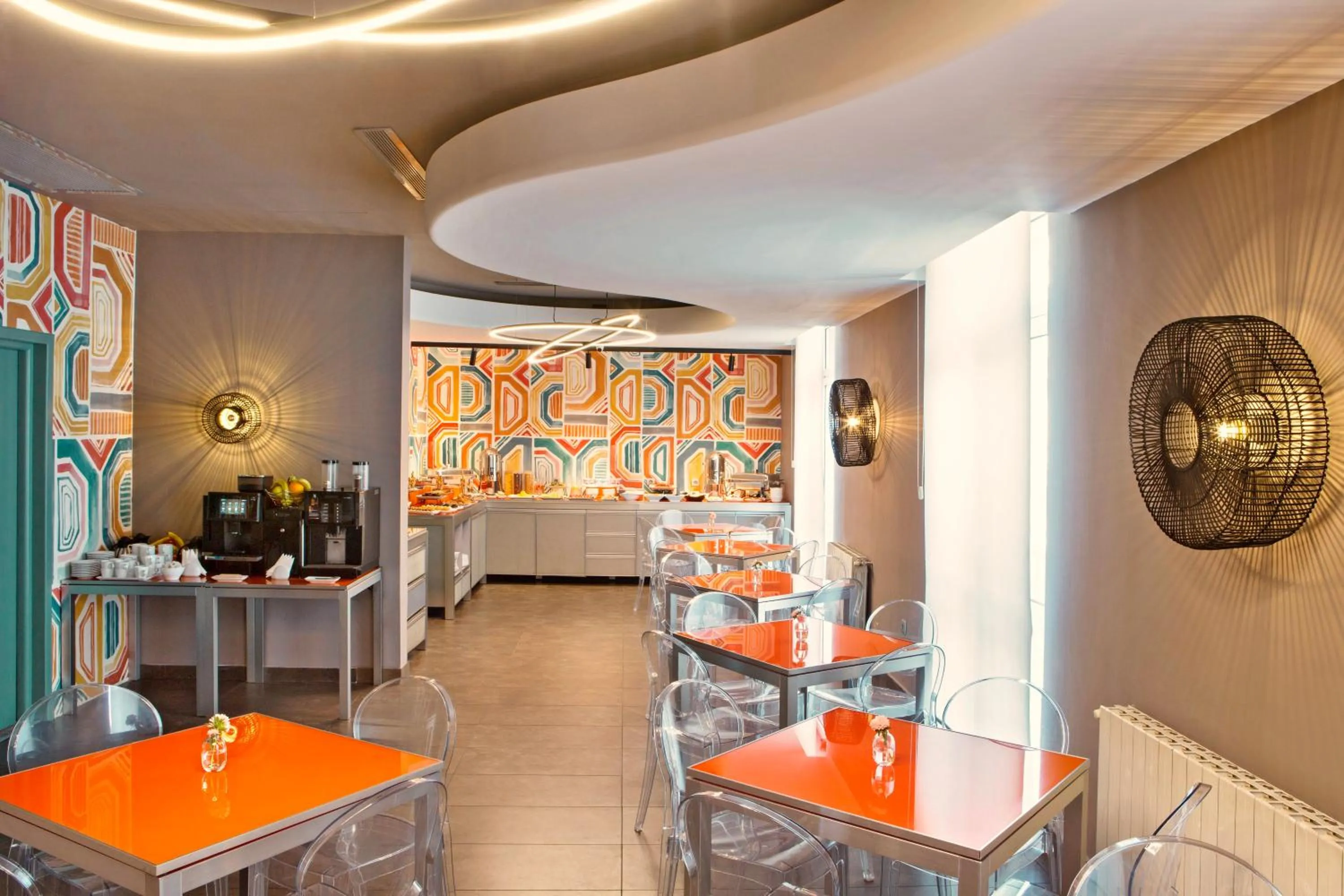 Breakfast in Zeus Essence Bucharest Central