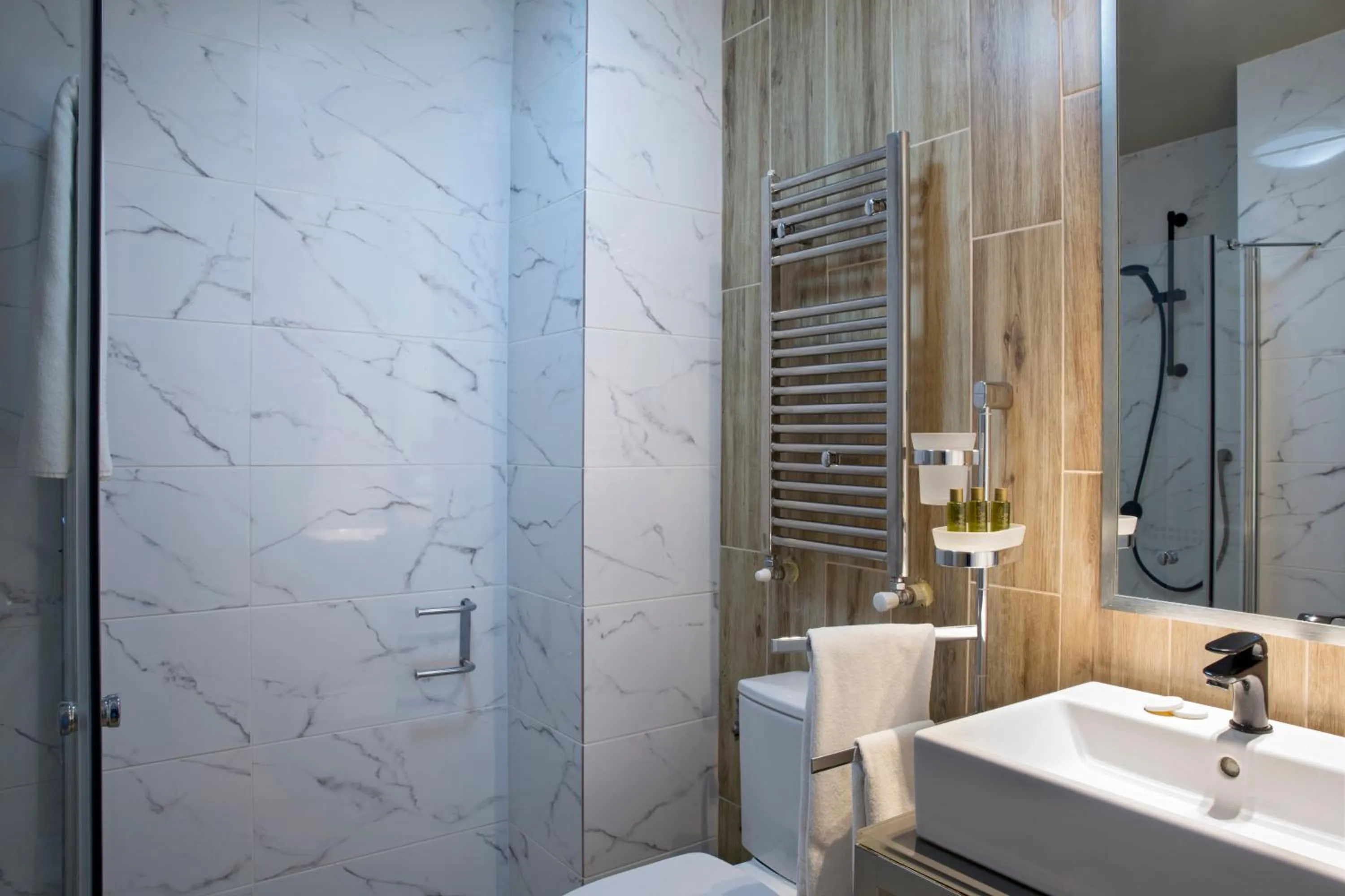 Bathroom in Zeus Essence Bucharest Central