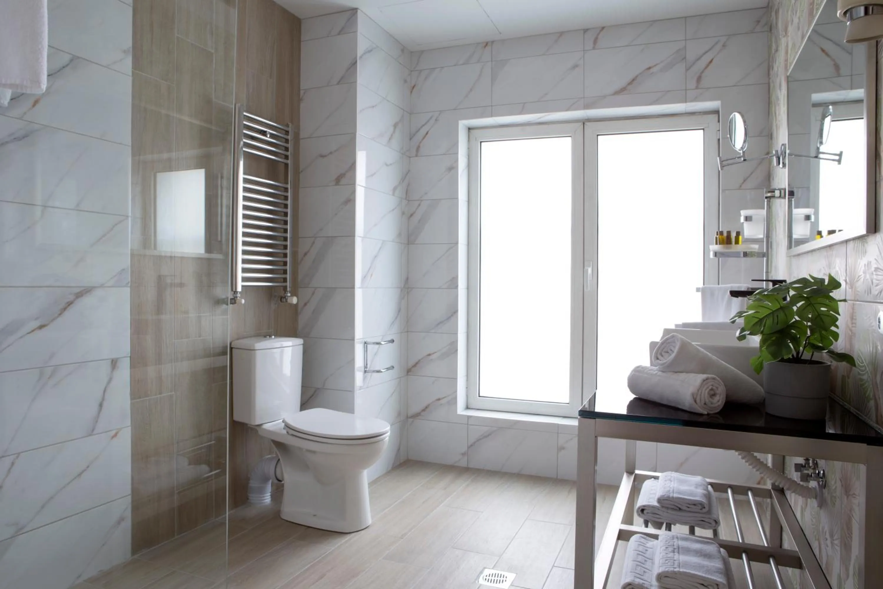 Bathroom in Zeus Essence Bucharest Central