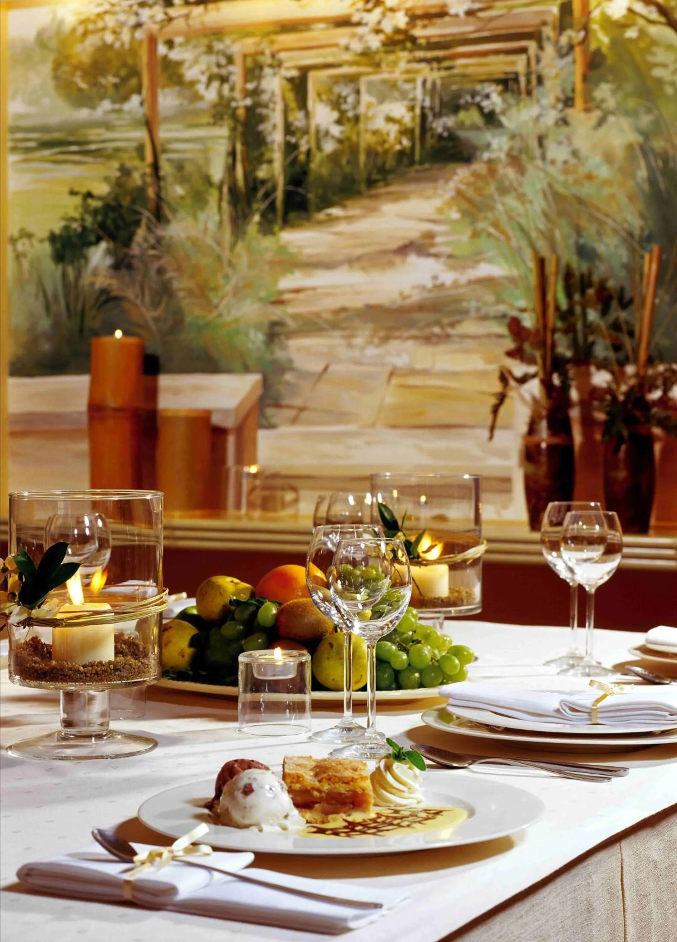 Restaurant/places to eat in Hotel Komeda