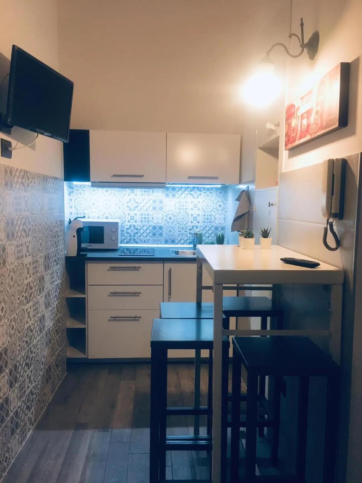 Kitchen or kitchenette in FRANZ GUEST HOUSE