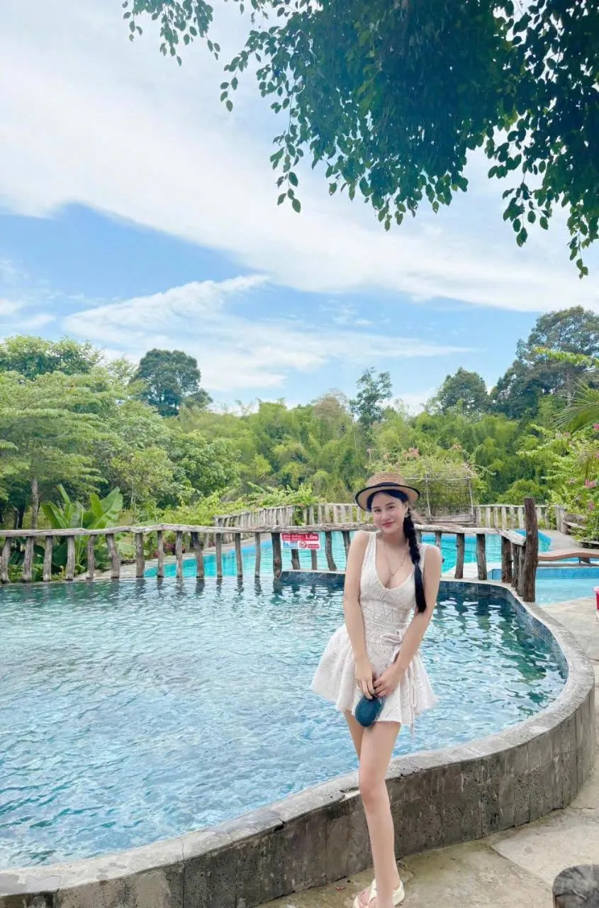 Swimming pool in Green Bamboo Lodge Resort