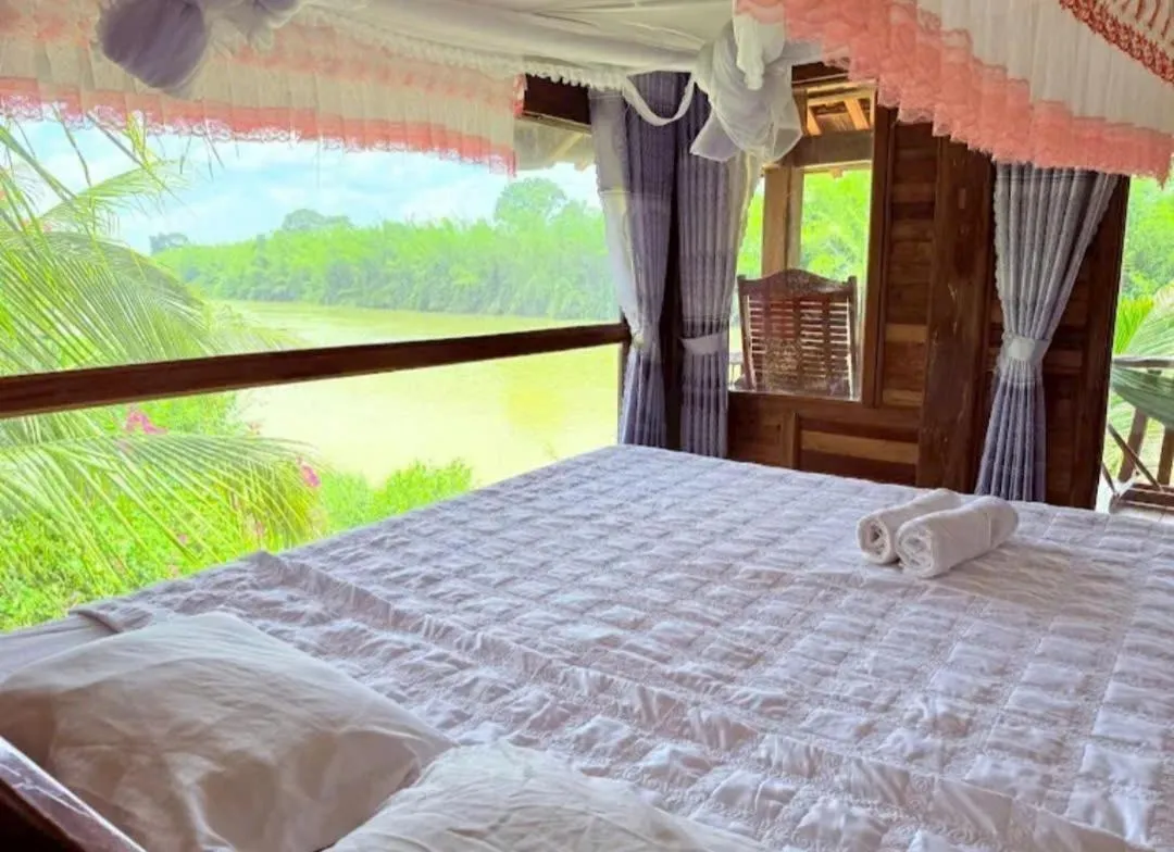 Property building, Bed in Green Bamboo Lodge Resort
