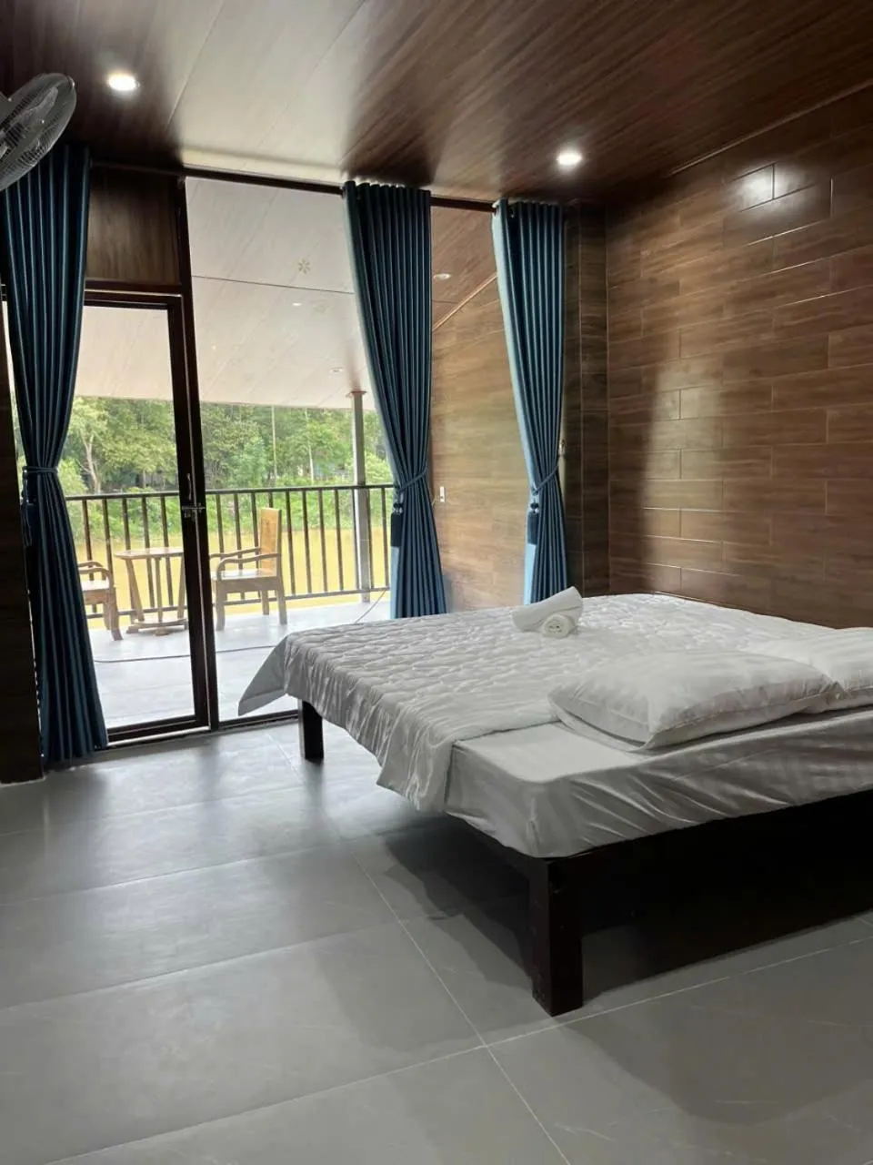 Bedroom, Bed in Green Bamboo Lodge Resort