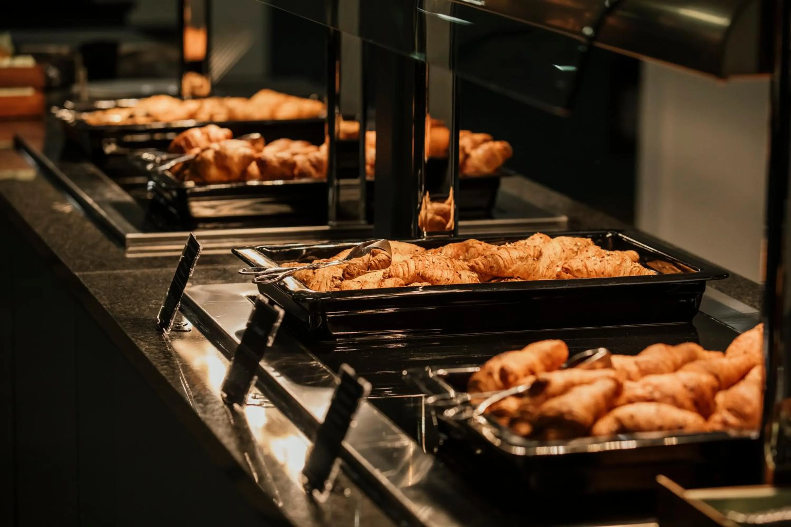 Food and drinks in MASLINICA Mimosa Lido Palace Hotel