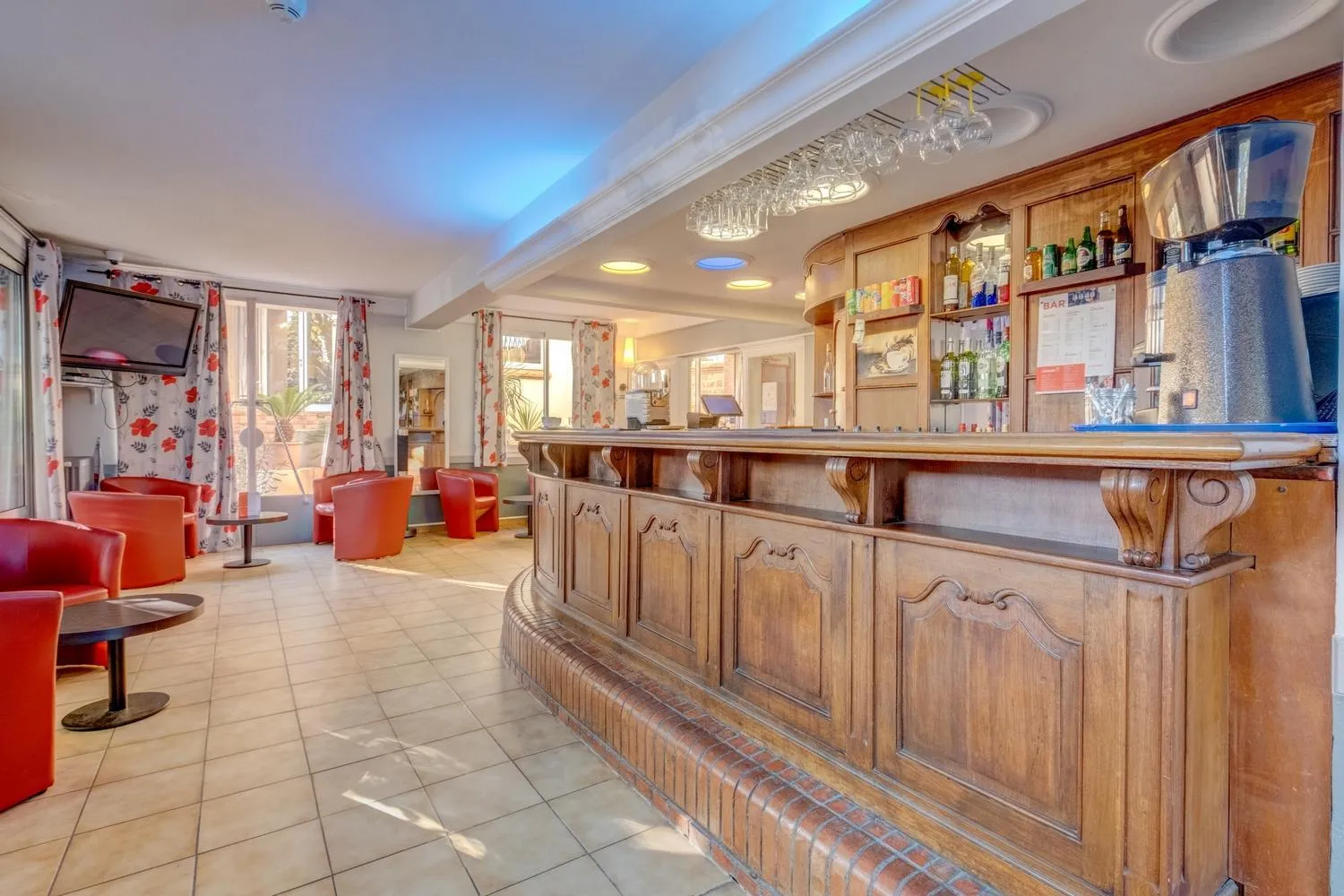 Restaurant/places to eat in Hôtel Miléade Méditerranée - Port-Fréjus