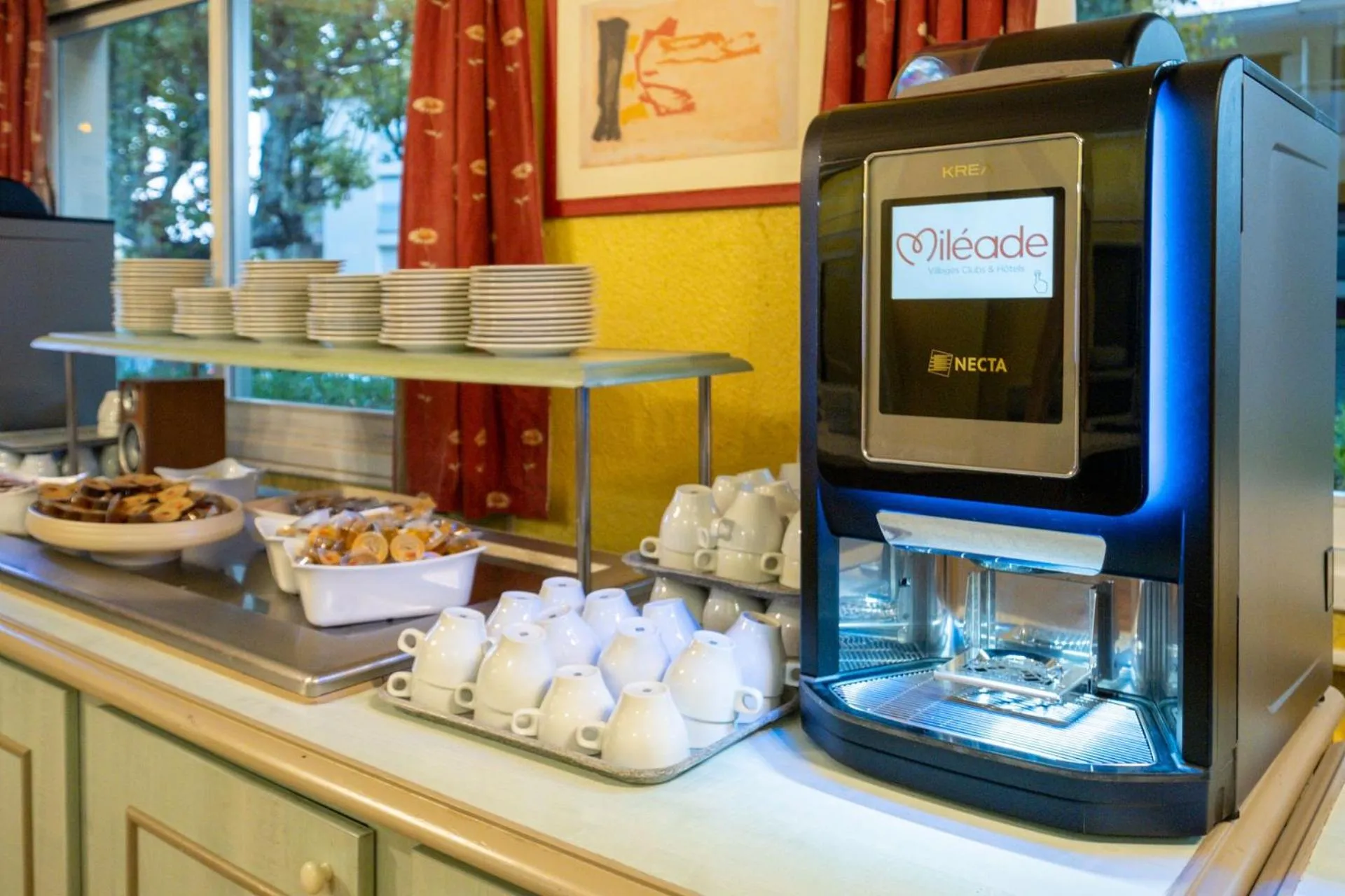 Coffee/tea facilities in Hôtel Miléade Méditerranée - Port-Fréjus