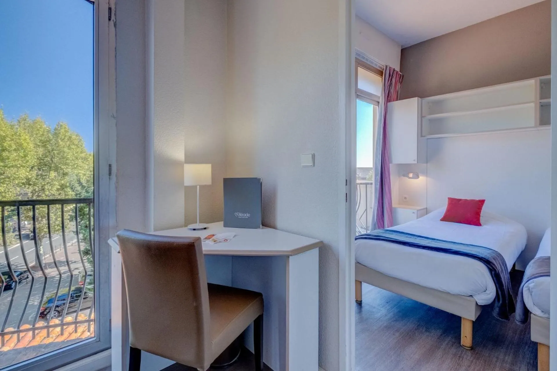 Photo of the whole room in Hôtel Miléade Méditerranée - Port-Fréjus