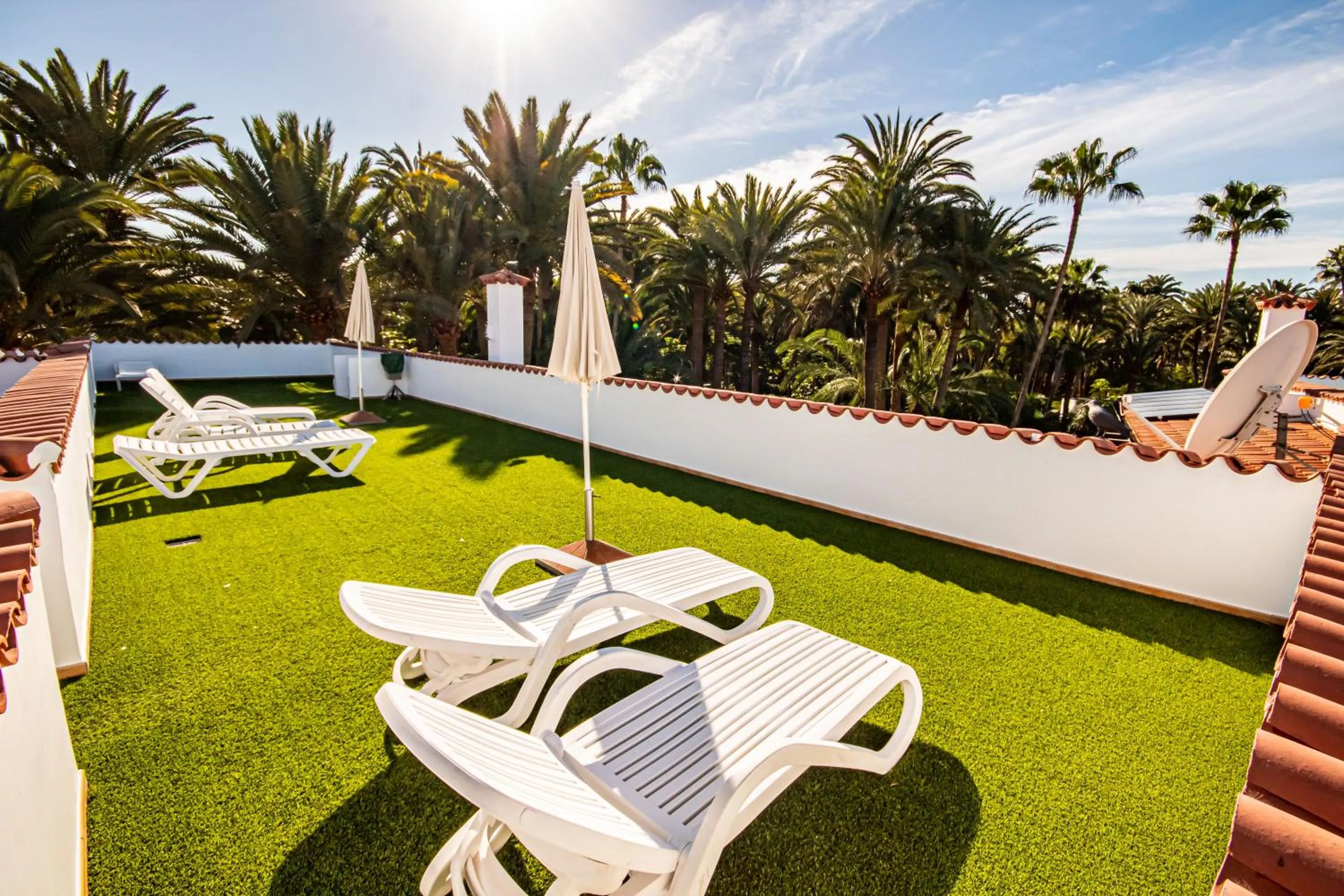 Solarium in Eden Meloneras by TAM Resorts