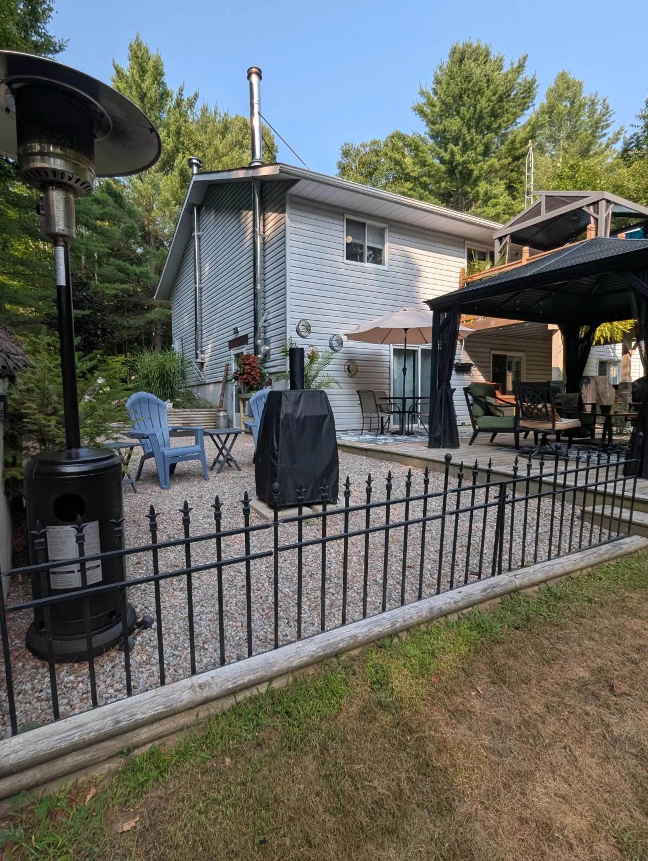 Property building in Suite in the Bush-Private Apartment