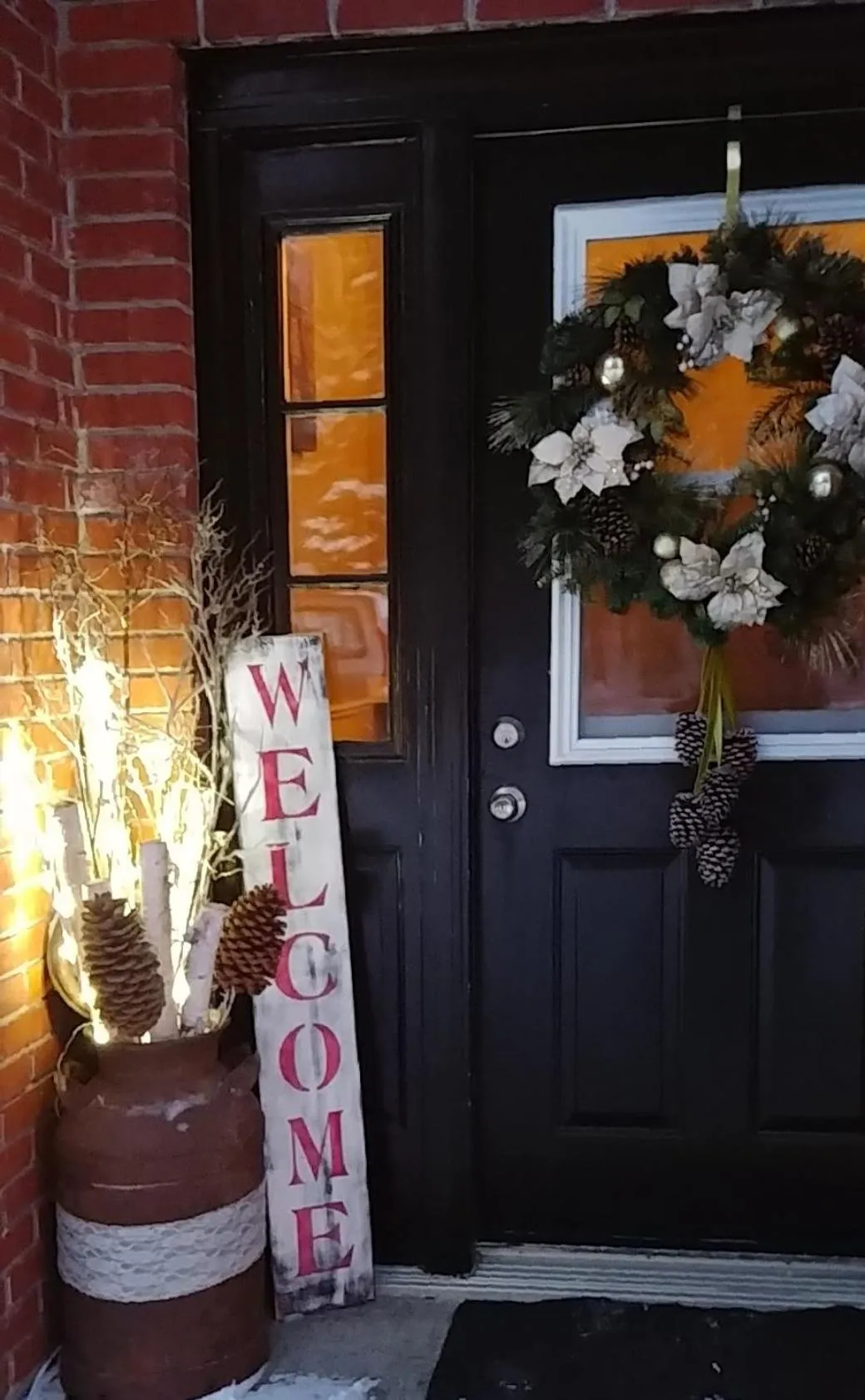 Facade/entrance in Suite in the Bush-Private Apartment