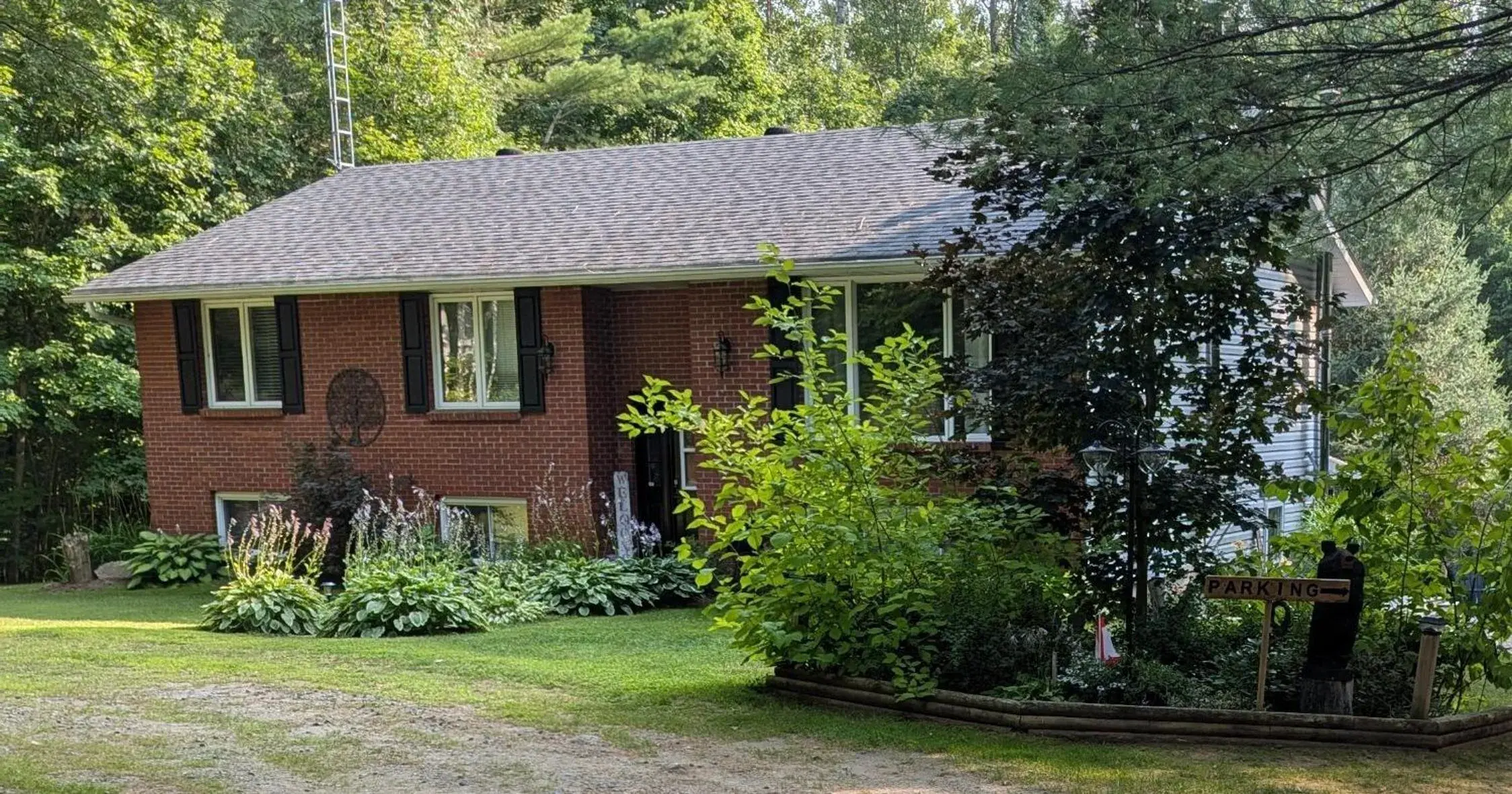 King Suite in Suite in the Bush-Private Apartment King Suite in Suite in the Bush-Private Apartment