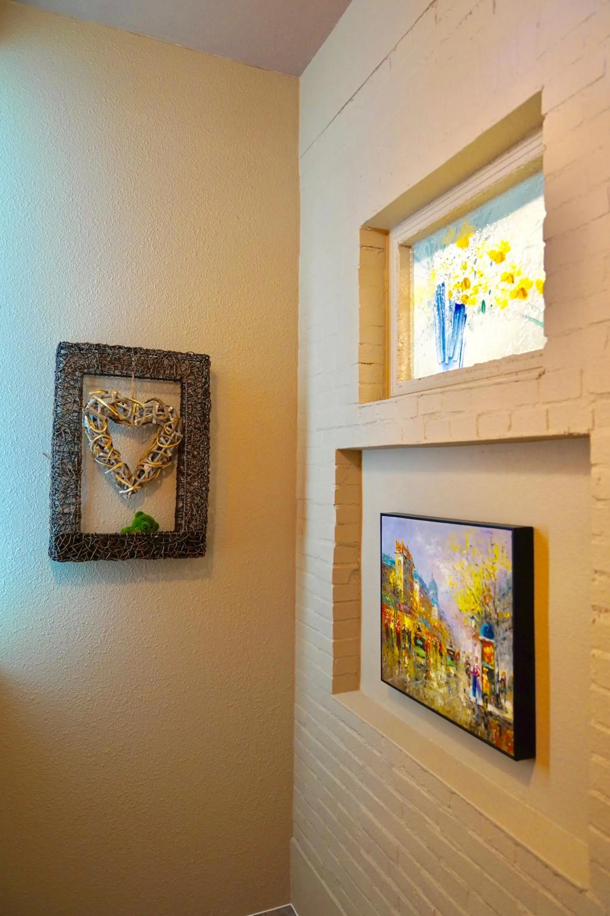 Decorative detail in MTNY Hotel