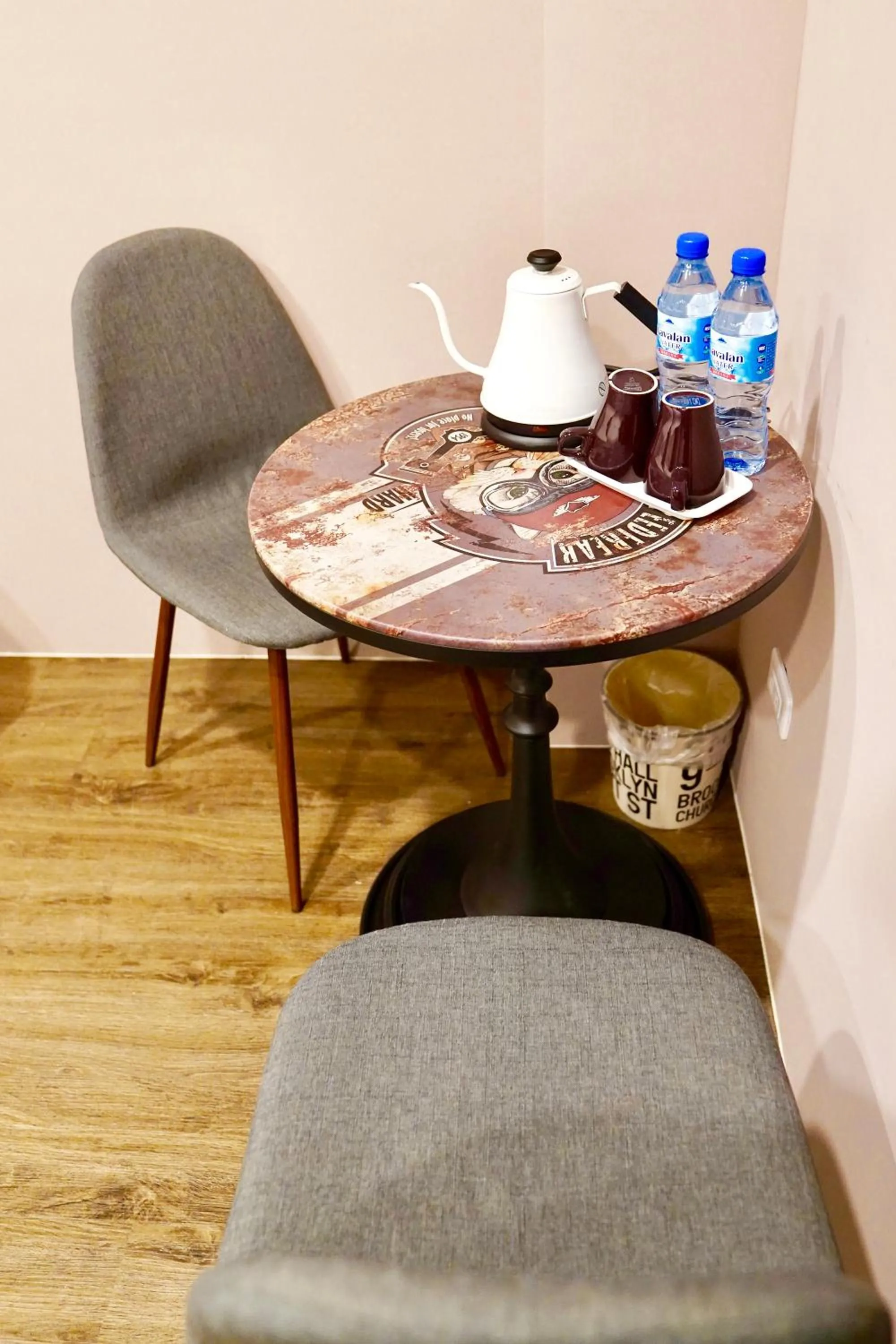 Living room in MTNY Hotel