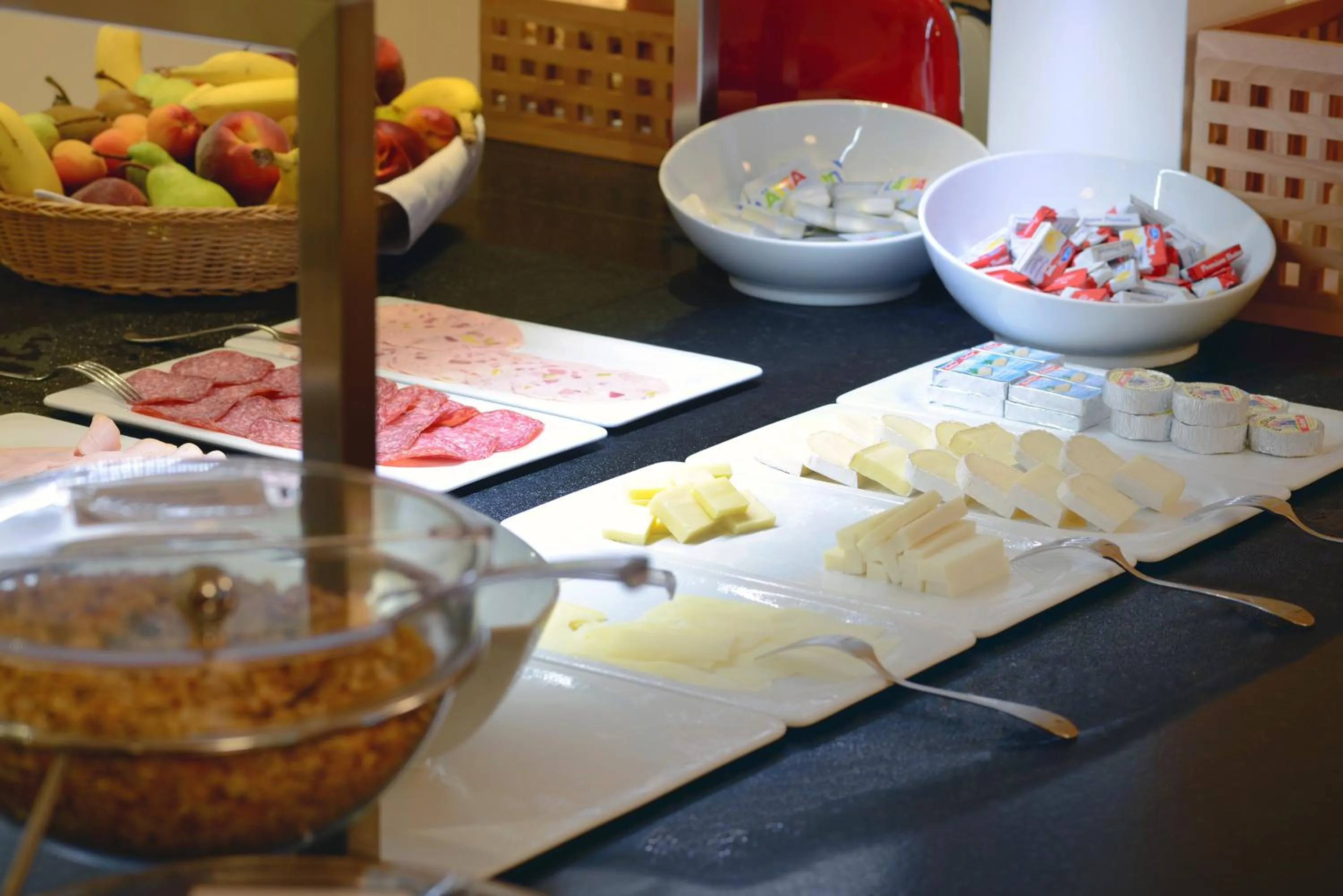 Restaurant/places to eat in Hotel Marthahaus