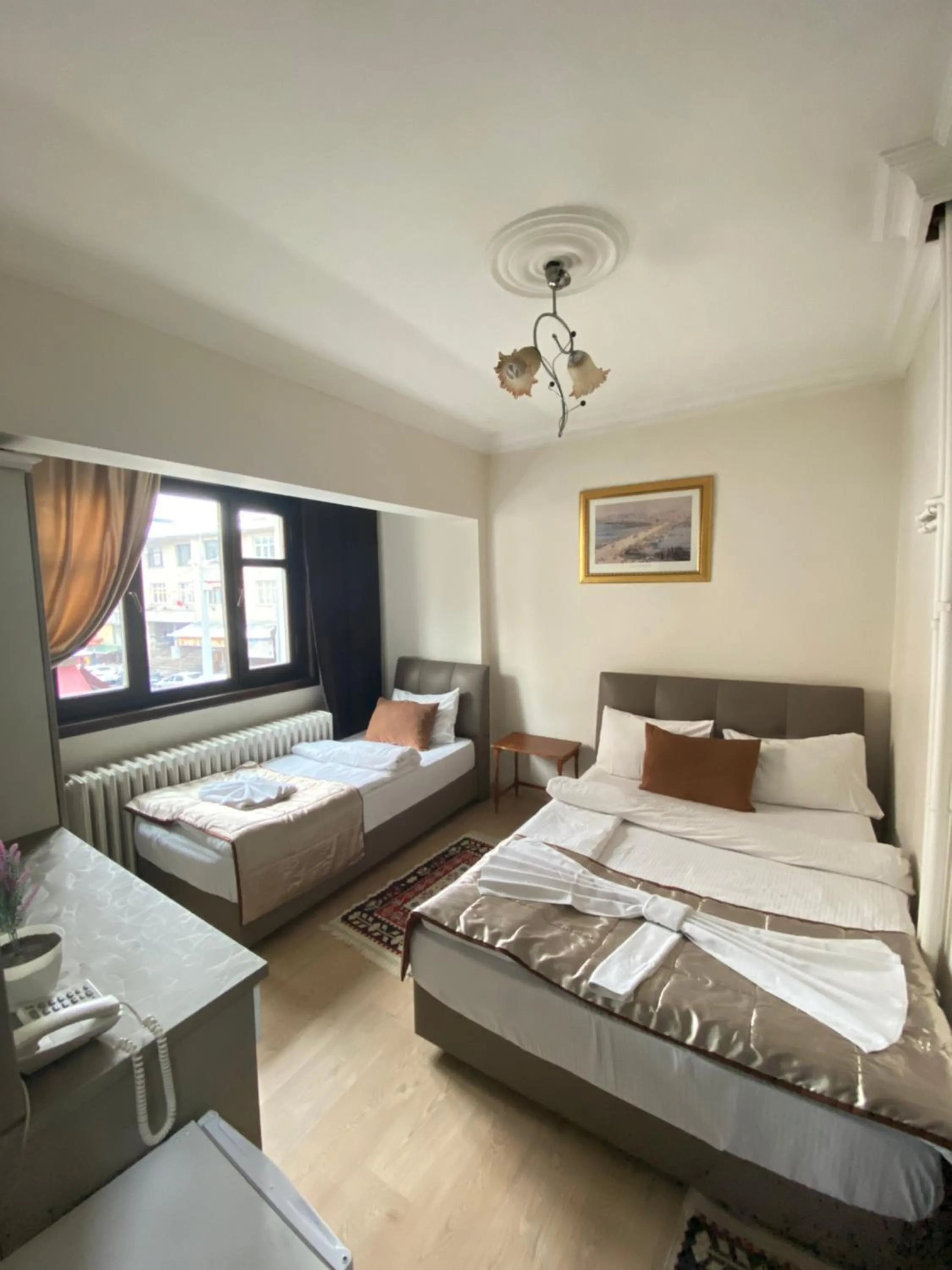 Bed in Hotel Kent Ani