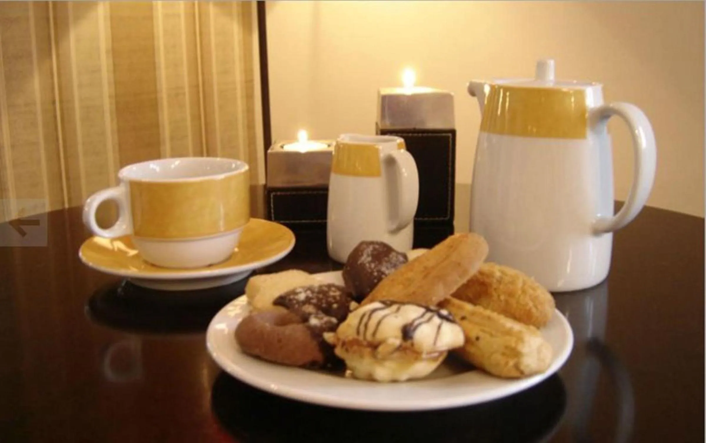 Food and drinks in Hotel Makedonia