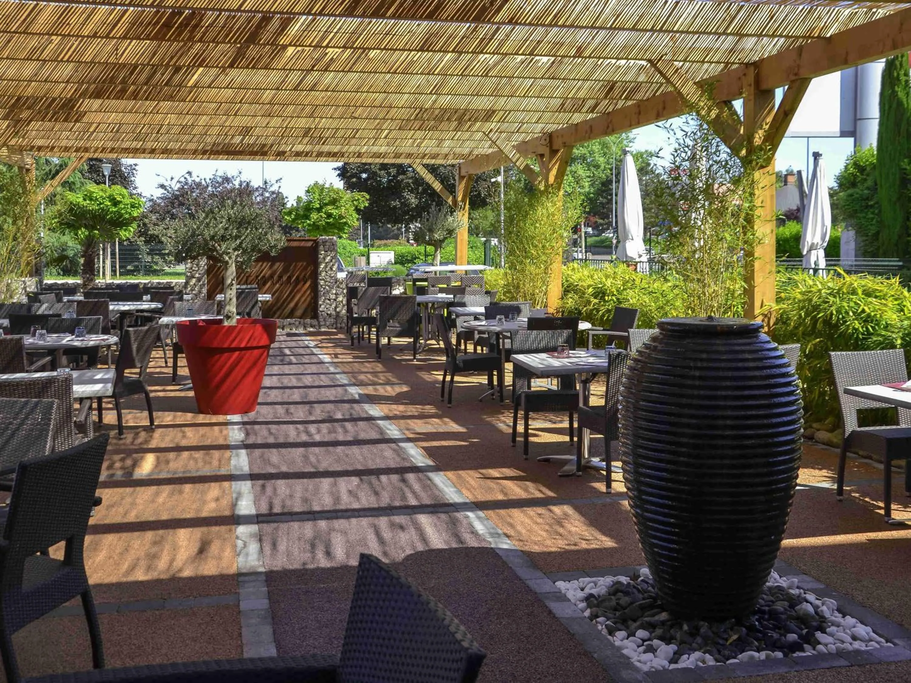 Restaurant/places to eat in ibis Europe Chalon Sur Saone