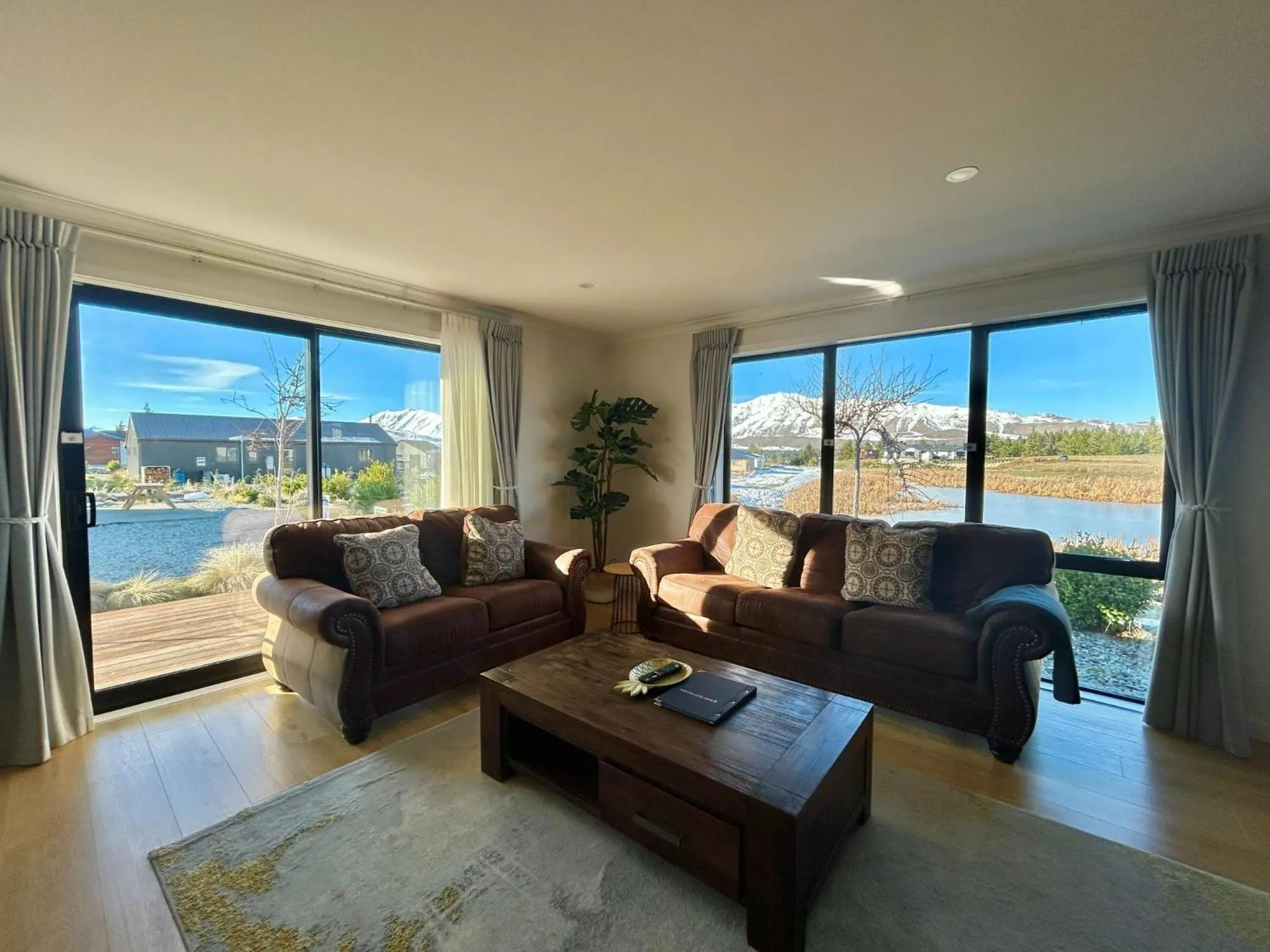 Living room in Star View