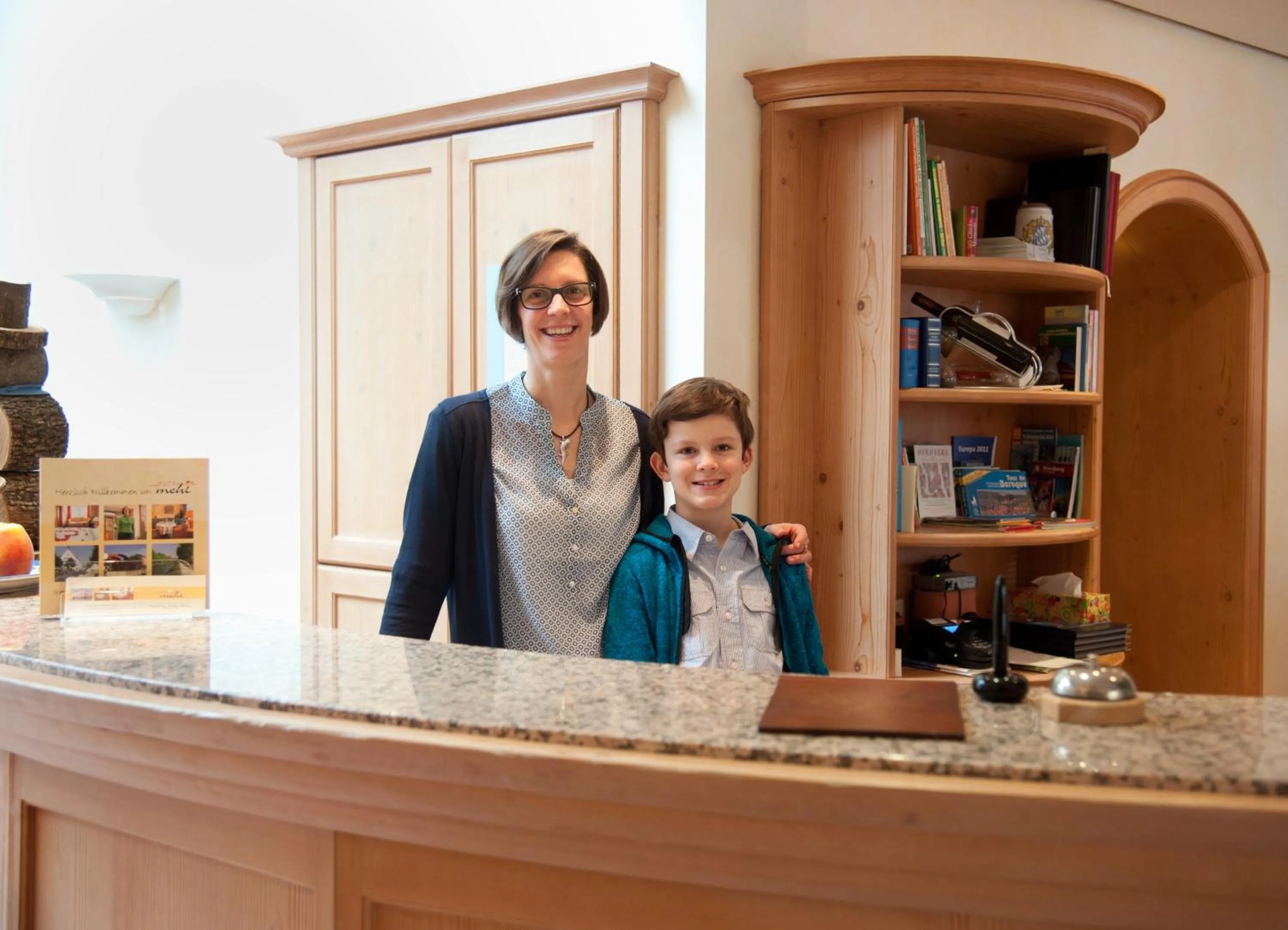 People in Hotel Mehl