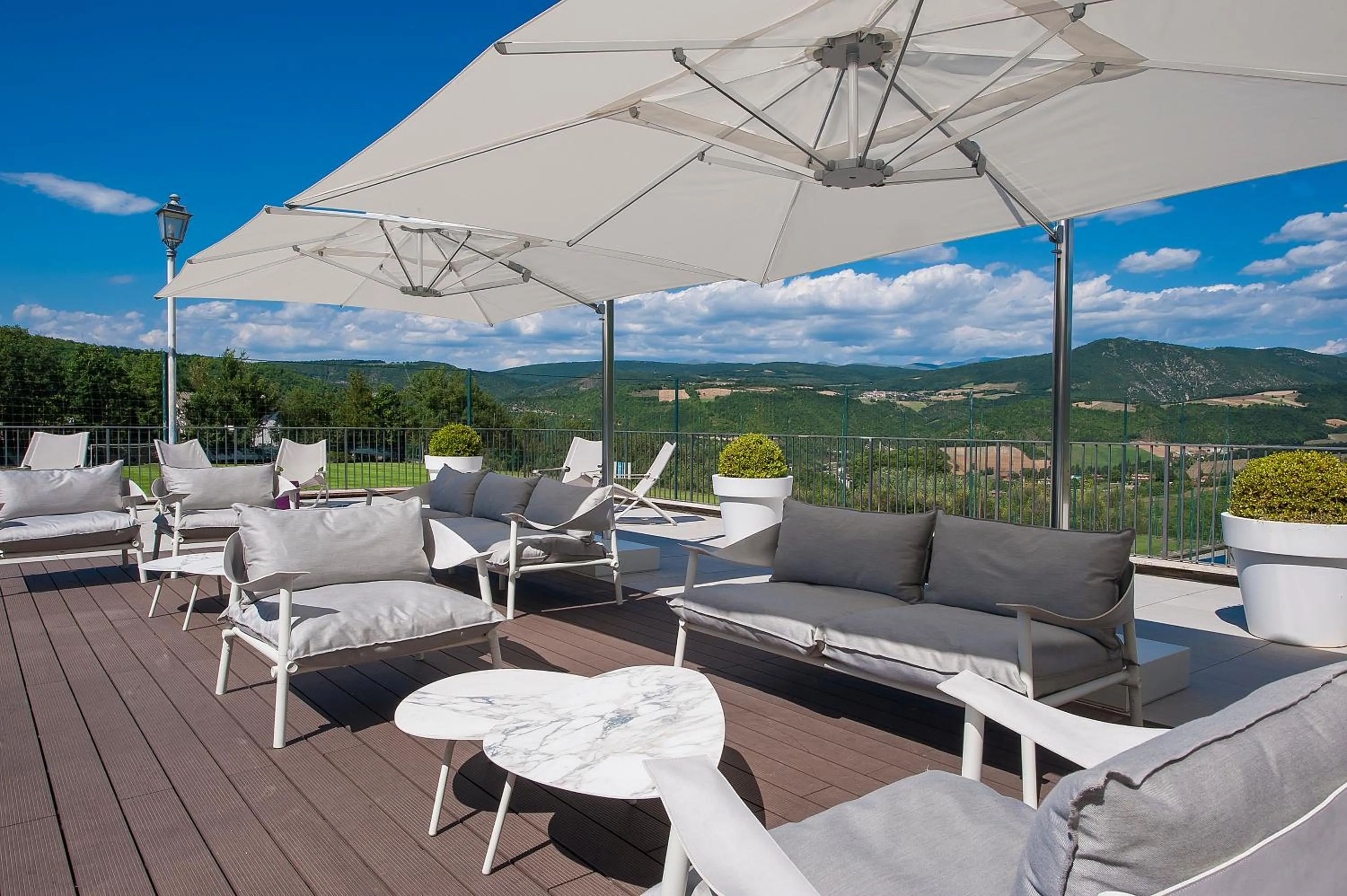 Patio in La Reggia Sporting Center Hotel