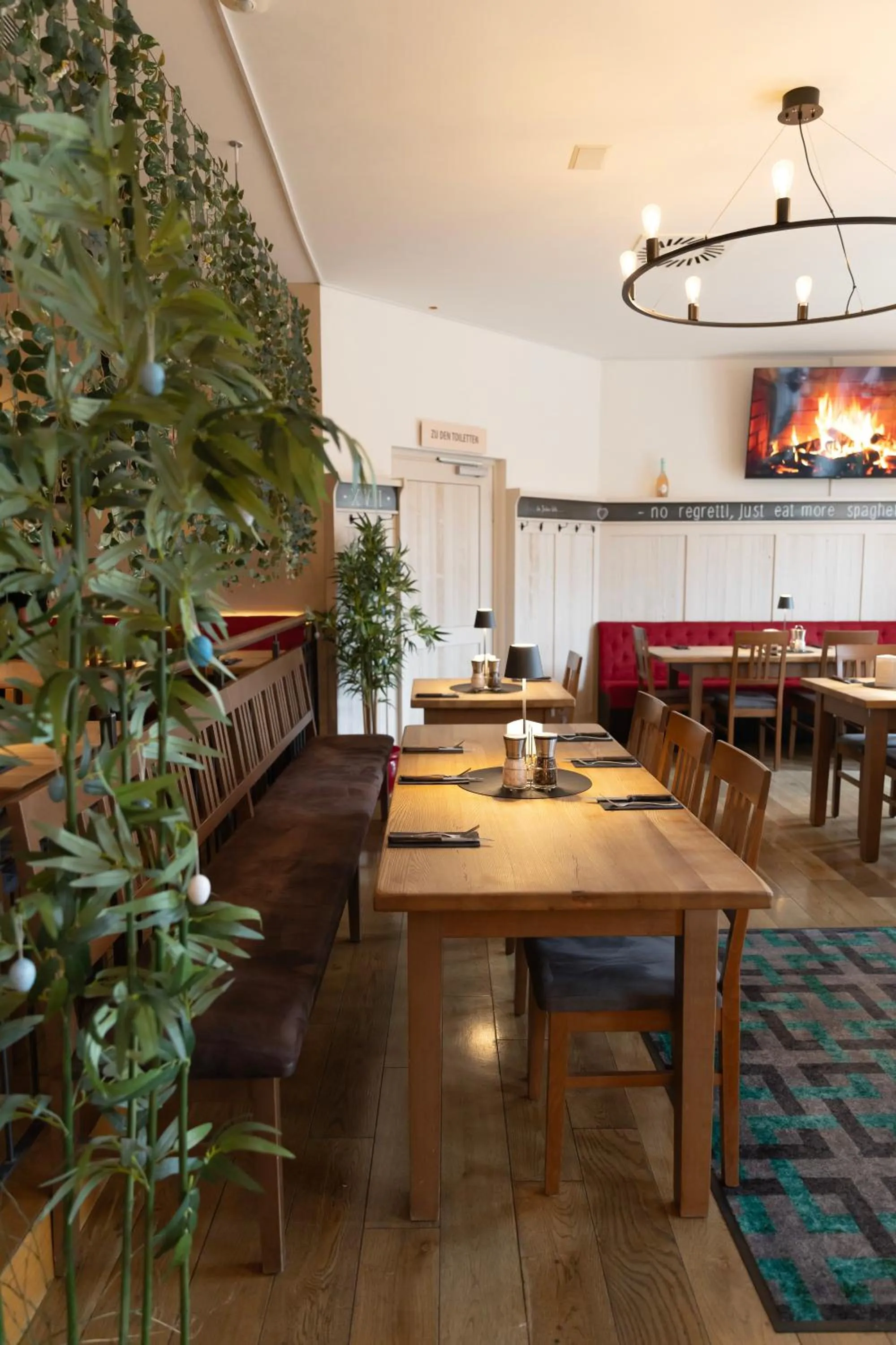 Restaurant/places to eat in Abasto Hotel & Spa Maisach