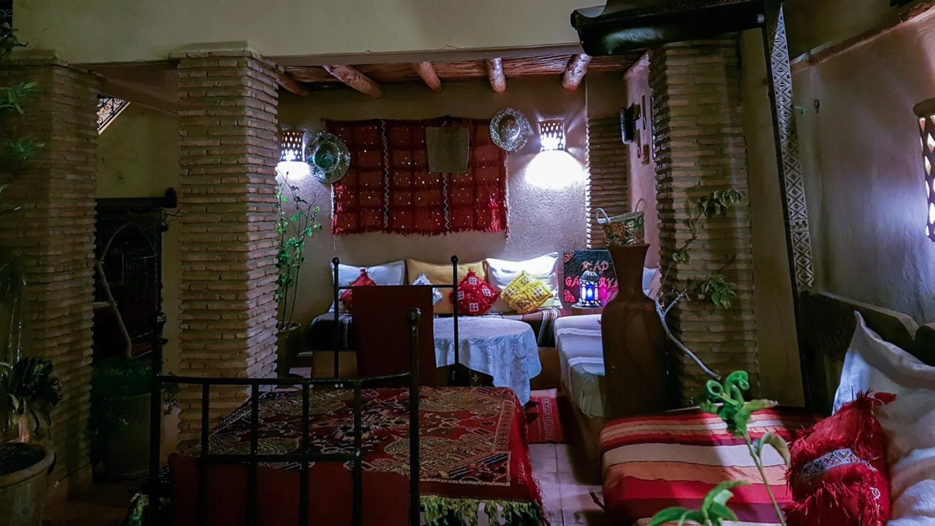 Restaurant/places to eat, Bed in Riad Gallery 49 & Spa