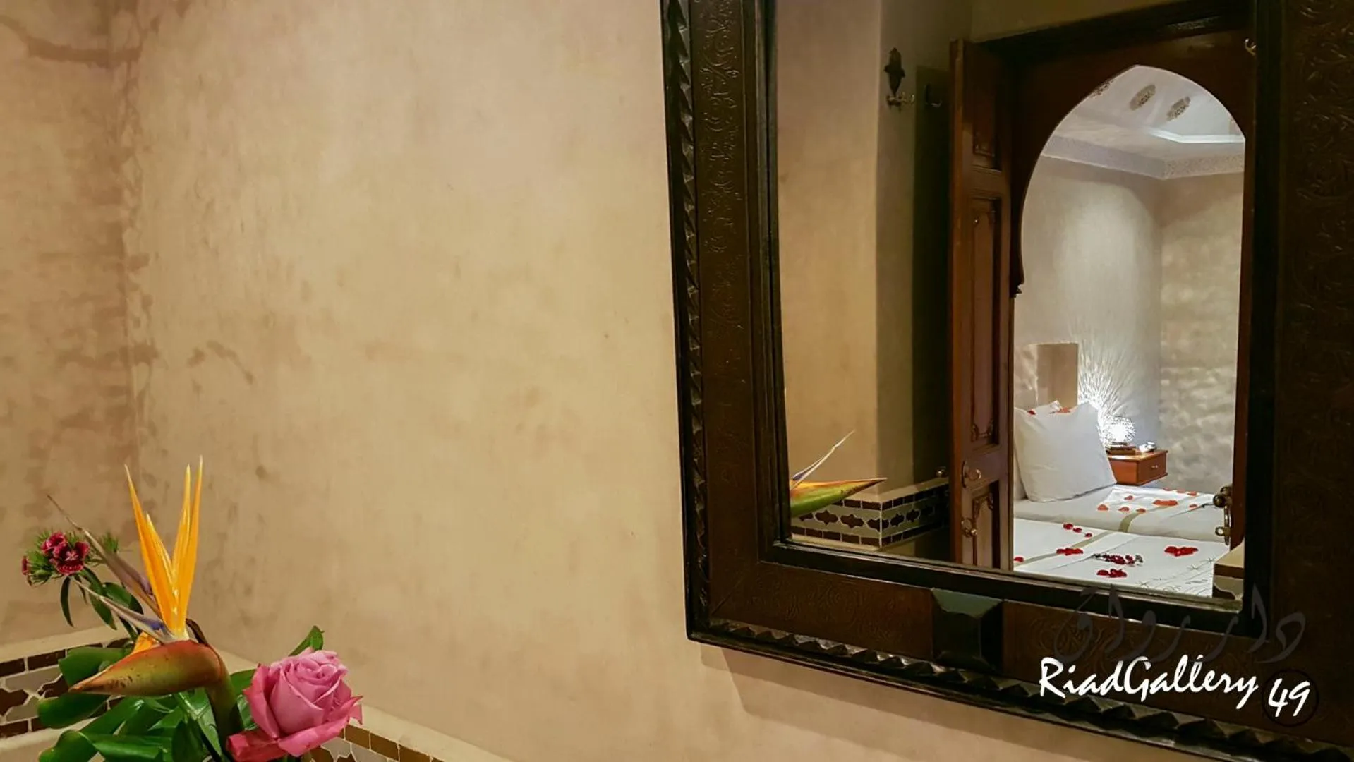 Bathroom in Riad Gallery 49 & Spa