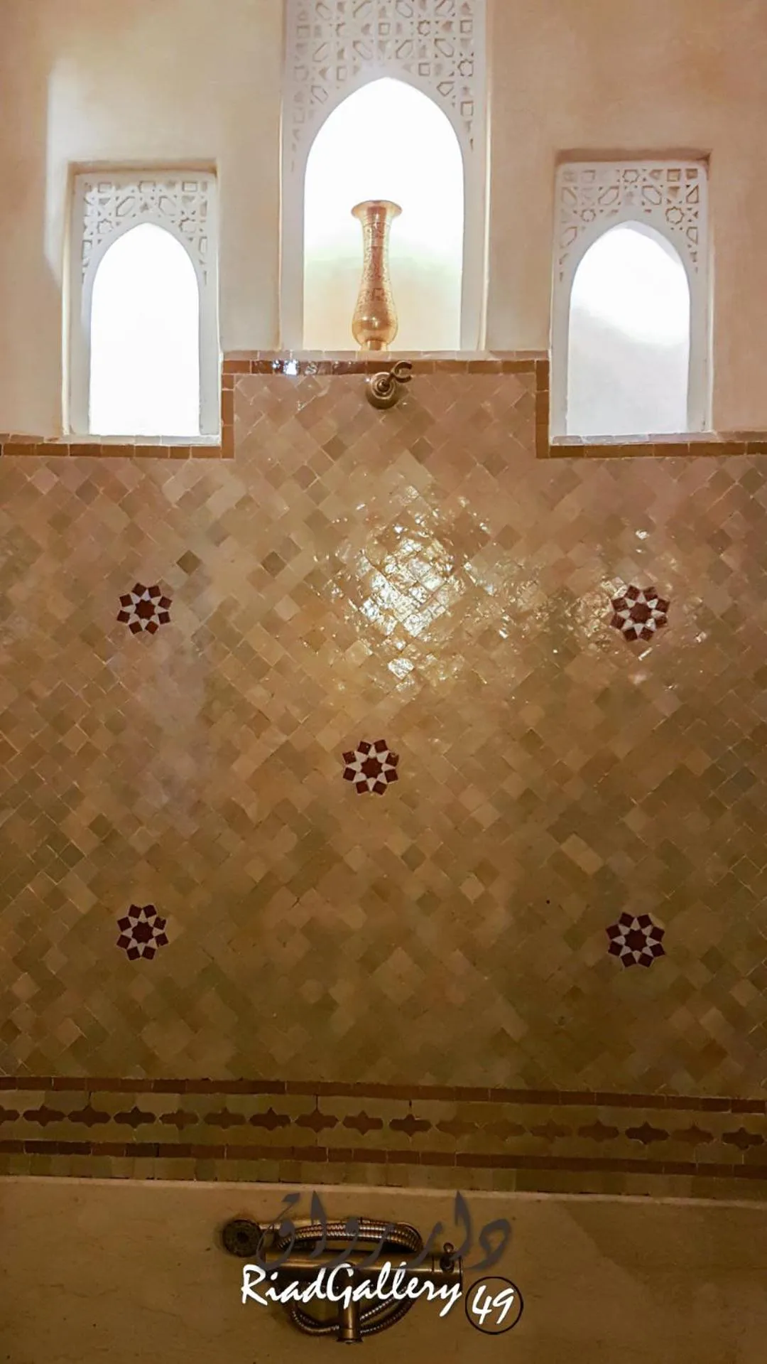 Bathroom in Riad Gallery 49 & Spa