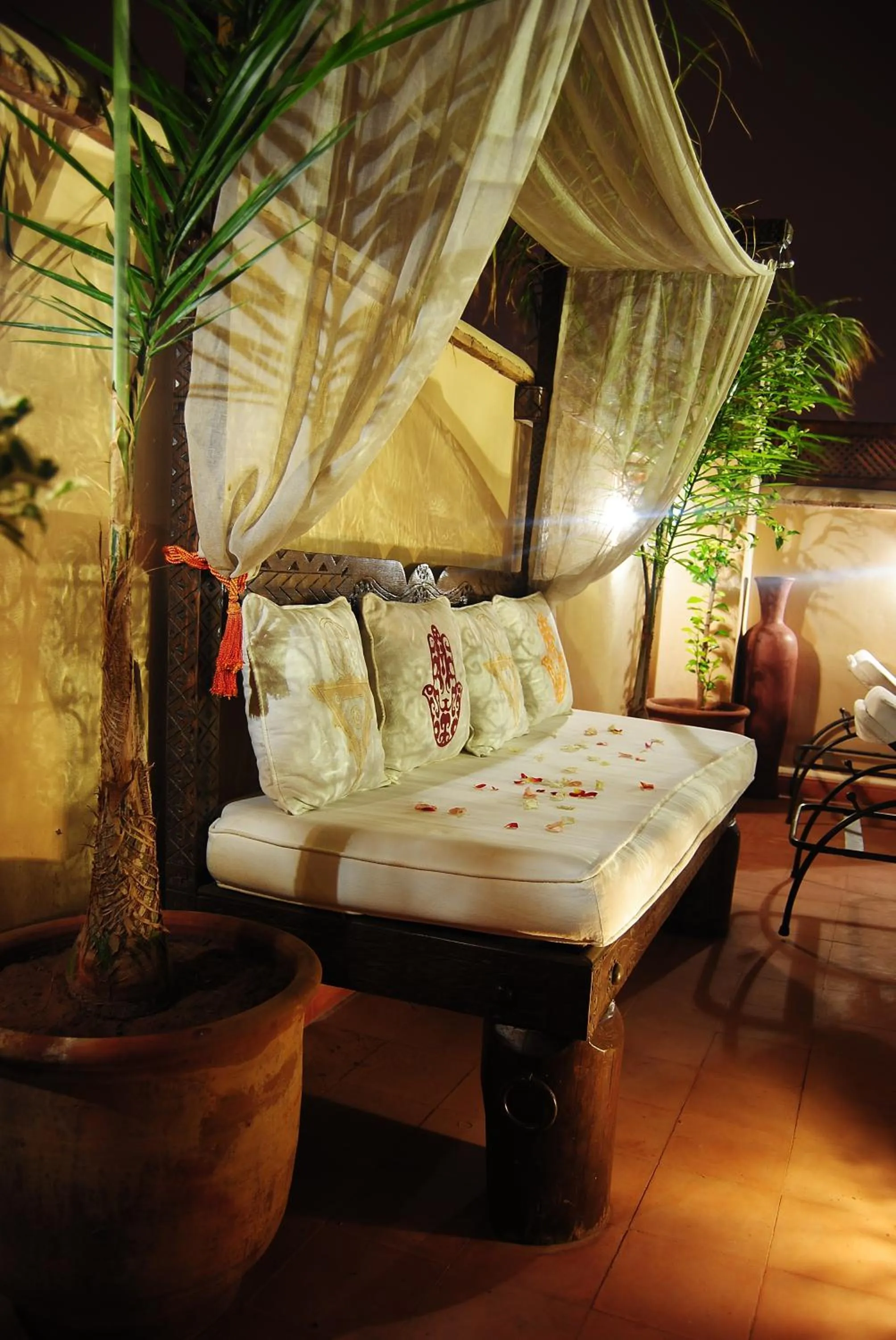 Restaurant/places to eat, Bed in Riad Gallery 49 & Spa