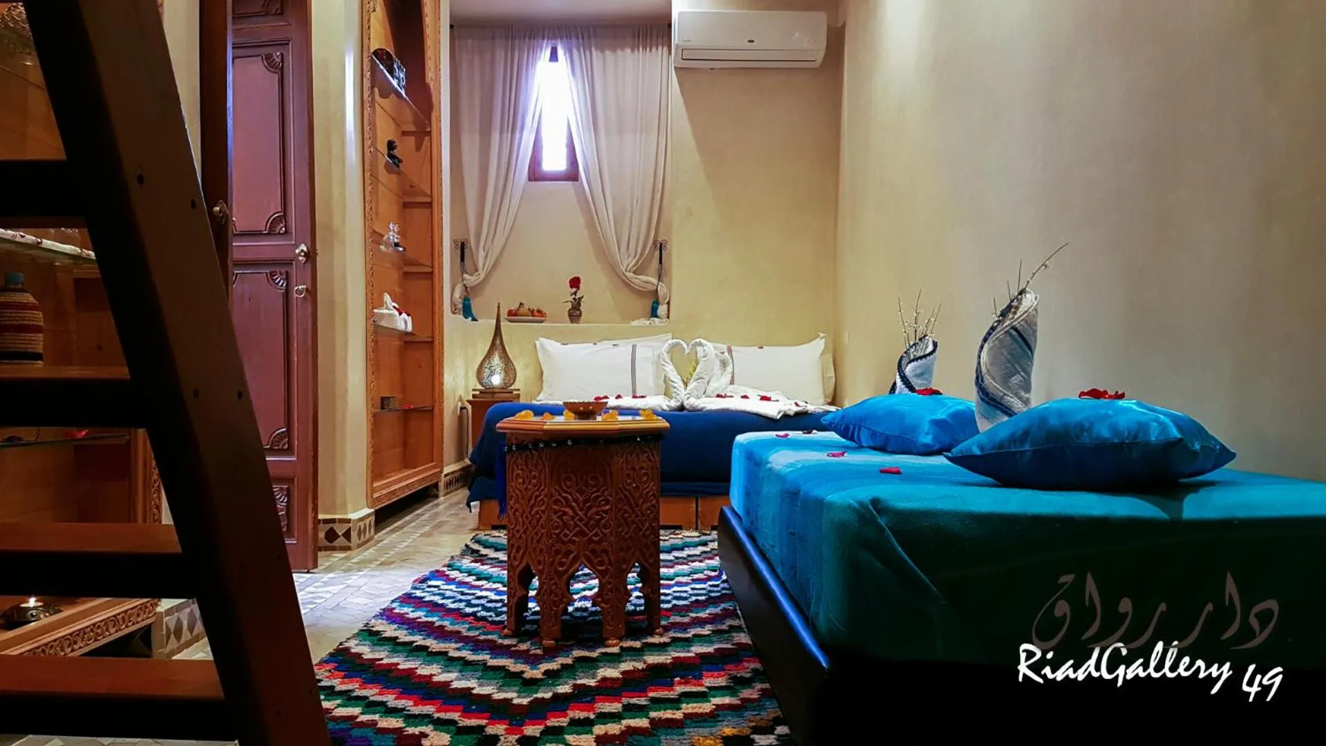 Photo of the whole room, Bed in Riad Gallery 49 & Spa