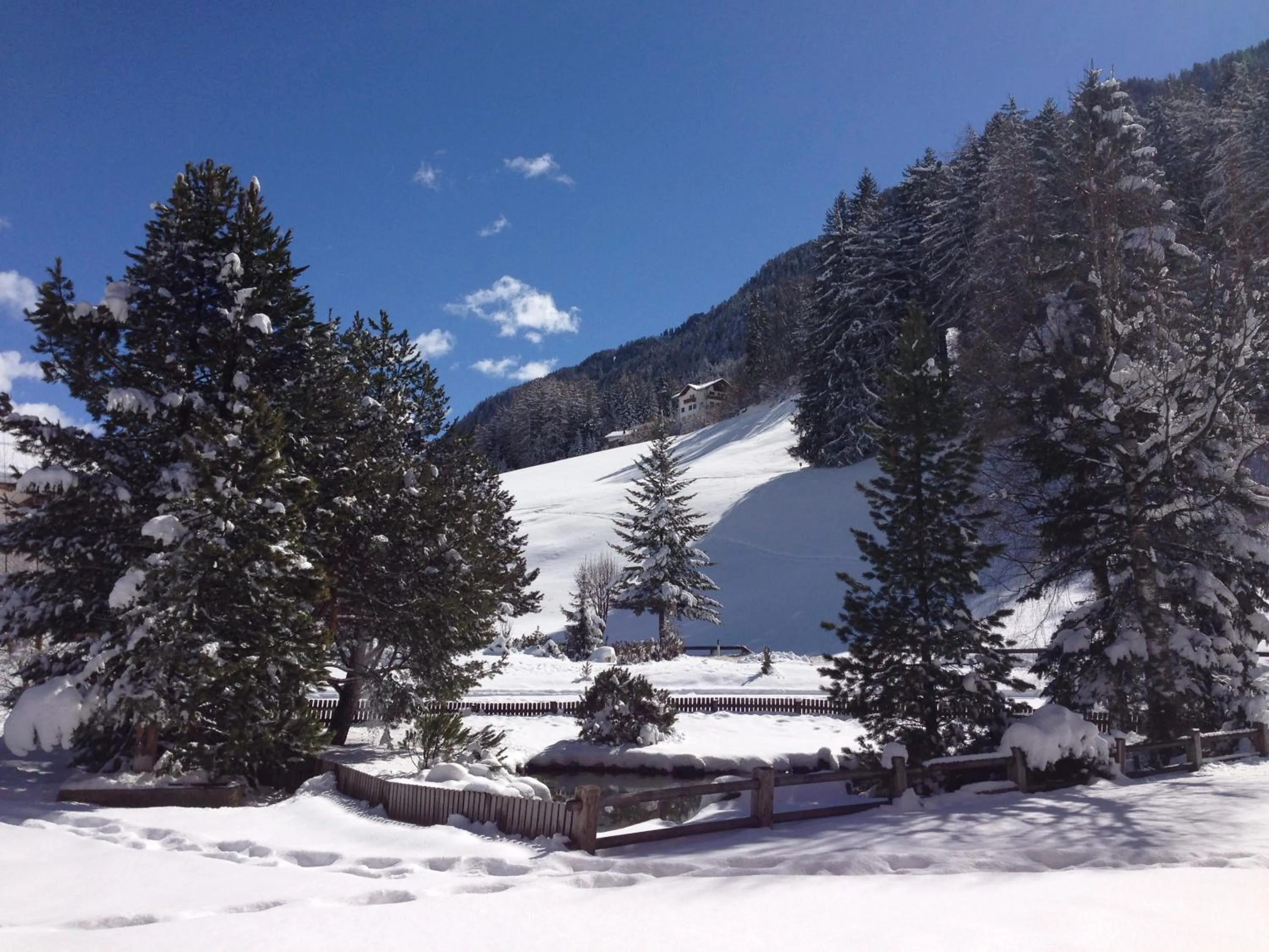 Facade/entrance in Hotel Arnaria