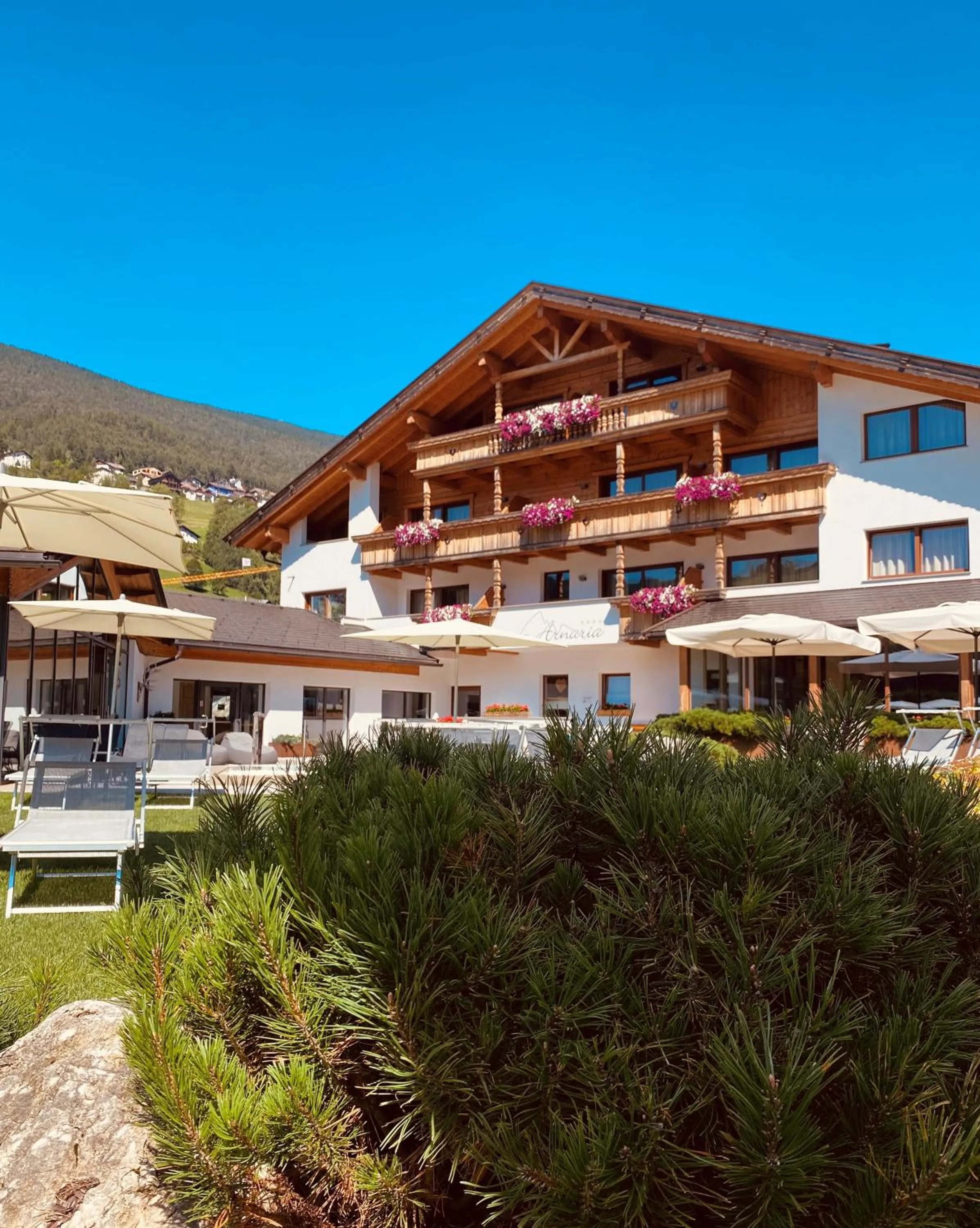 Property building in Hotel Arnaria