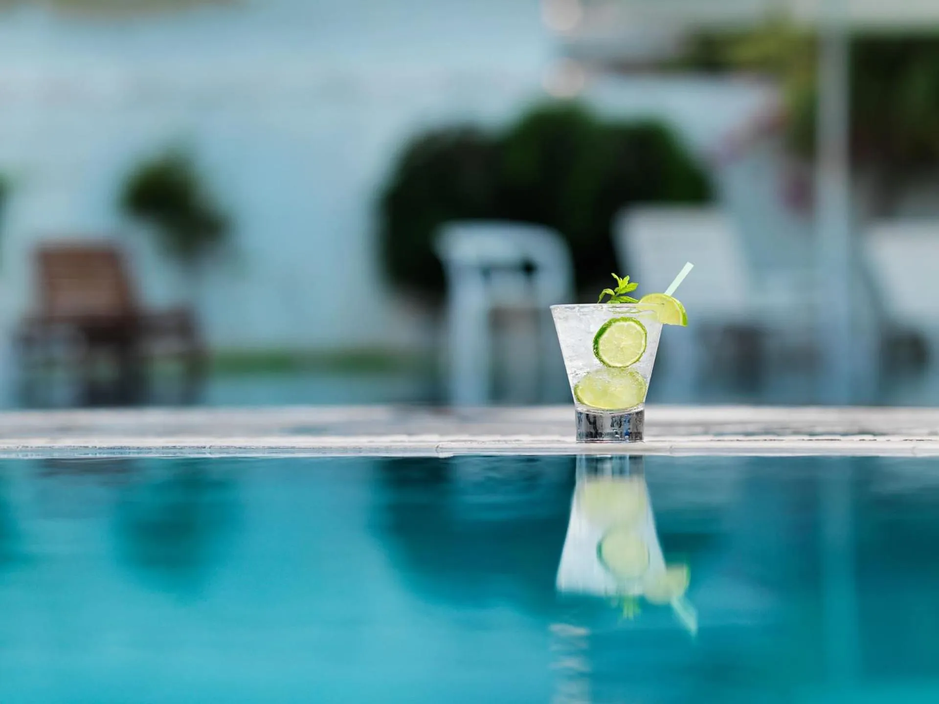 Swimming pool in Polos Hotel Paros