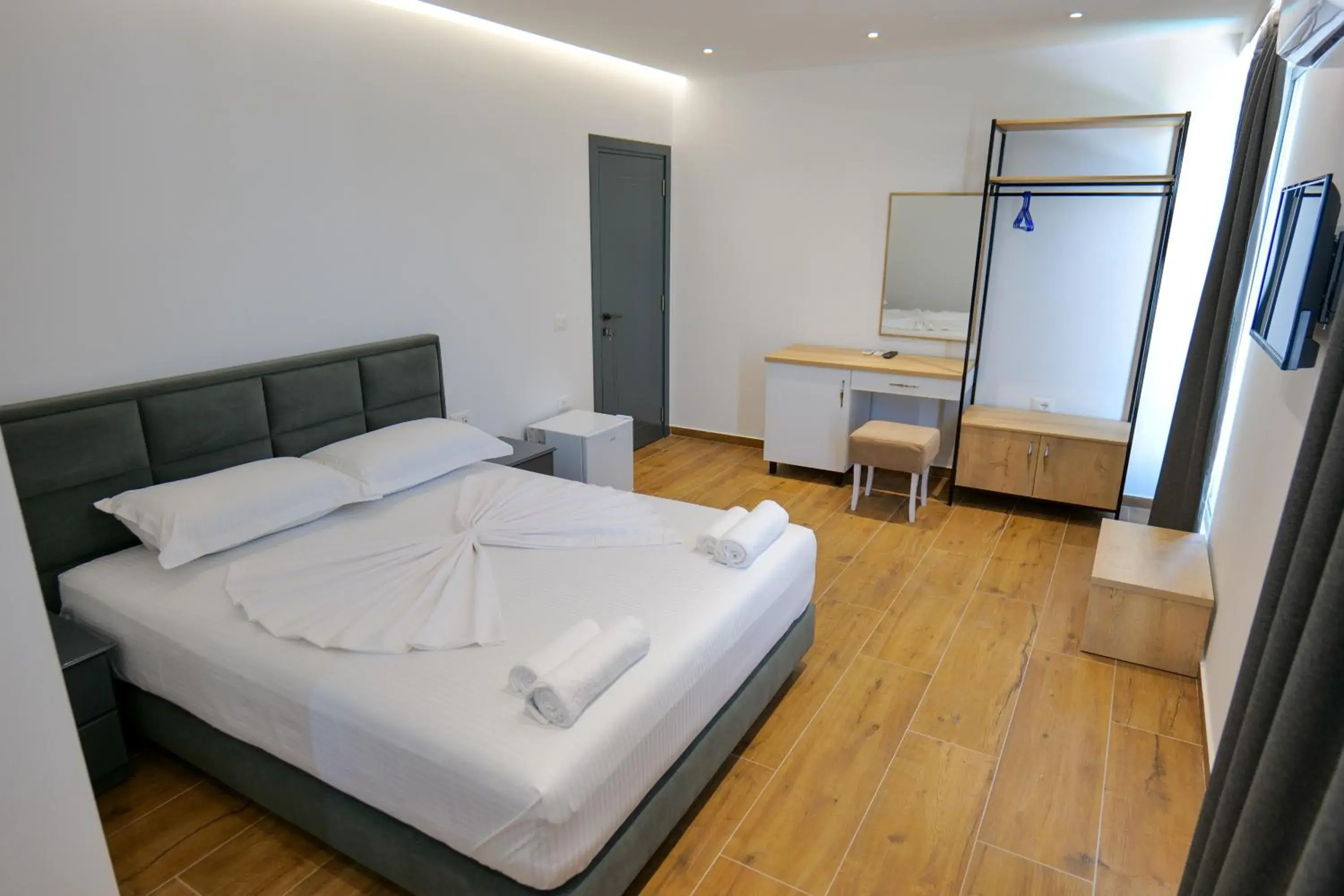 Deluxe Suite with Sea View in Hotel Emblem Deluxe Suite with Sea View in Hotel Emblem