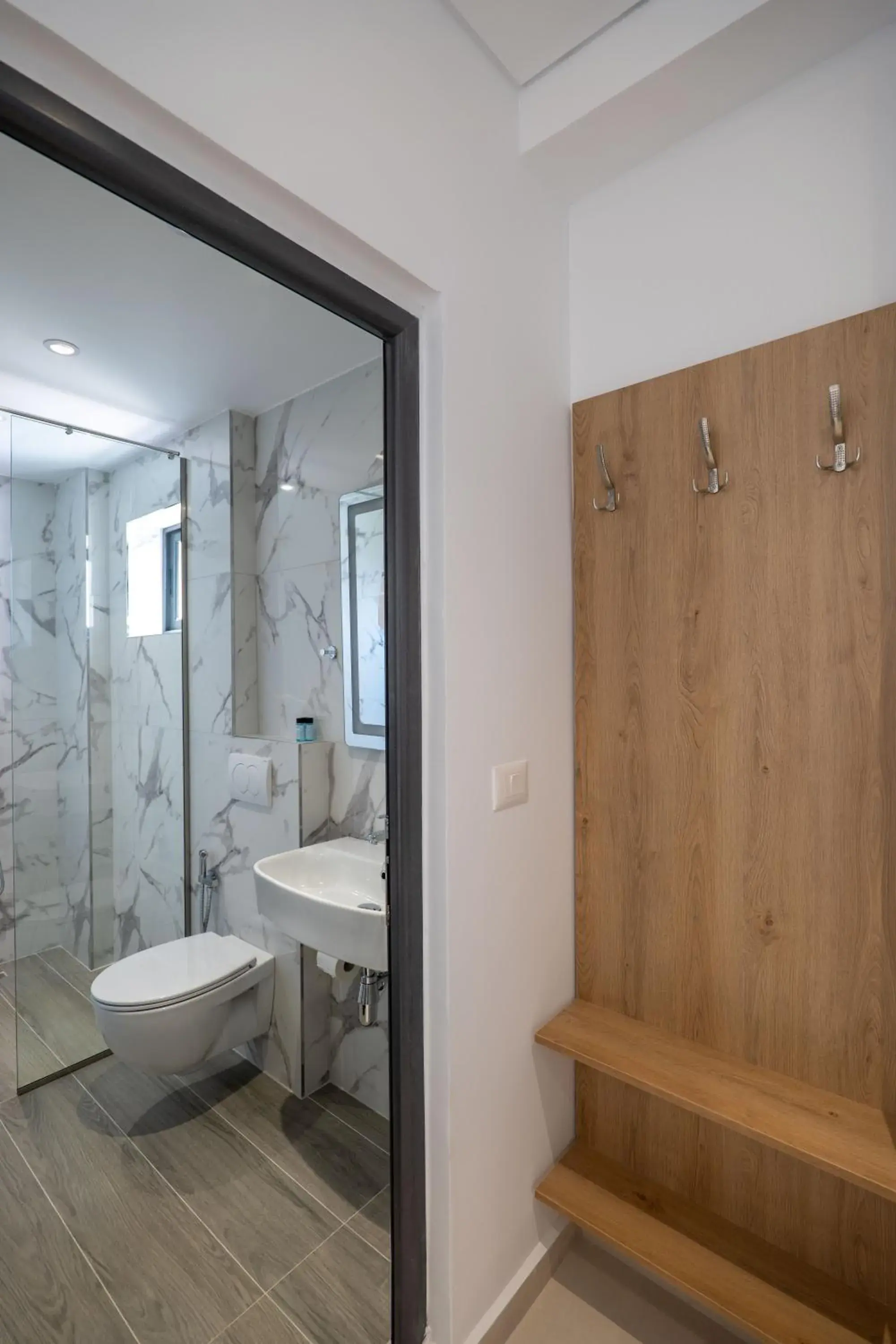 Double Room with Mountain View in Hotel Emblem Double Room with Mountain View in Hotel Emblem