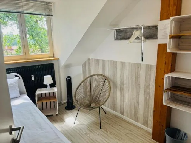 Photo of the whole room, Bed in mybrand boardinghouse Volksdorf Self Check-in -free parking