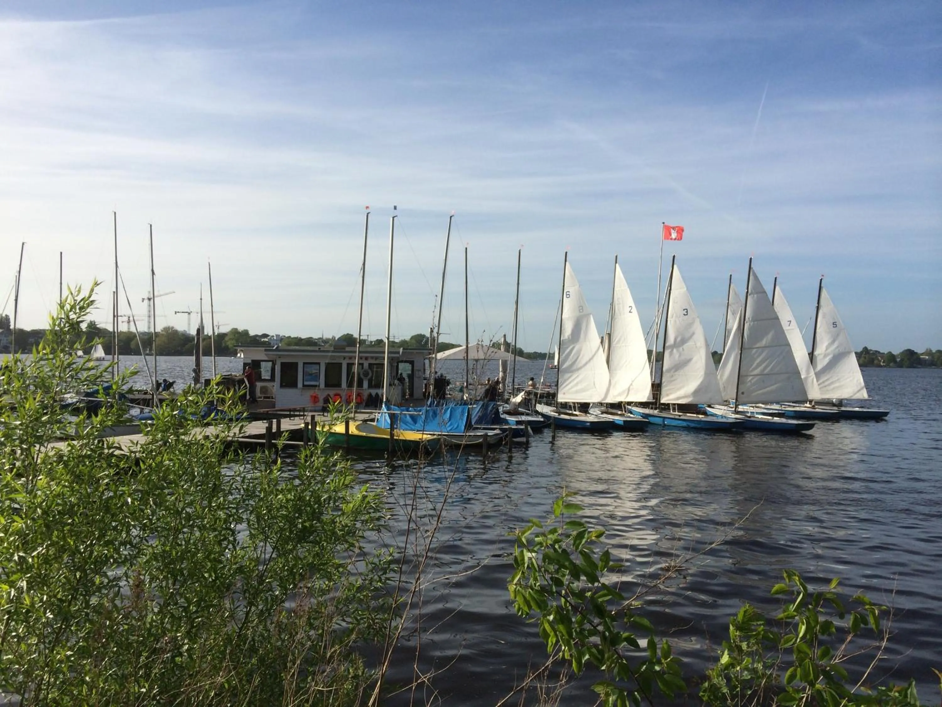 Off site in mybrand boardinghouse Volksdorf Self Check-in -free parking