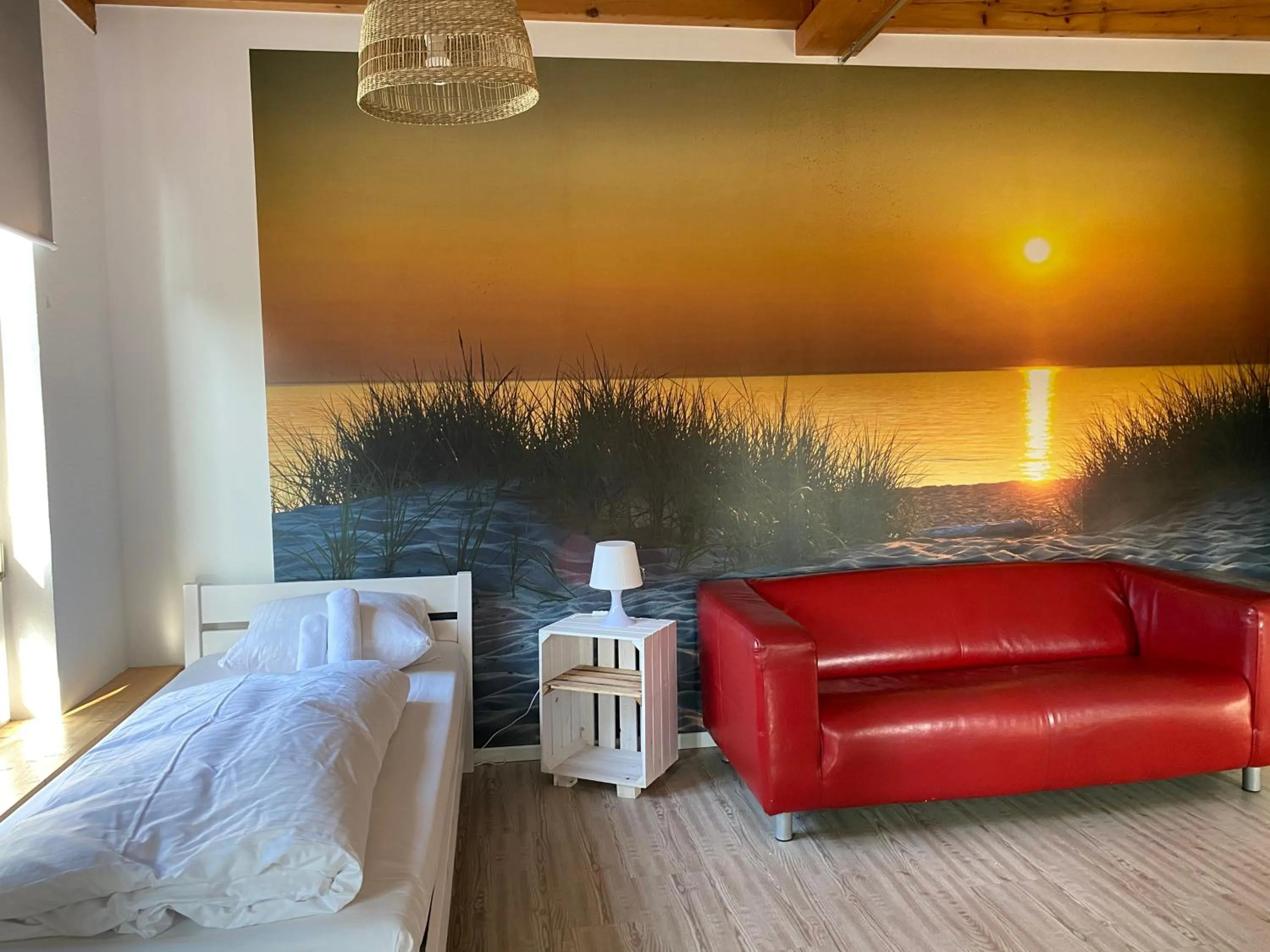 Photo of the whole room, Bed in mybrand boardinghouse Volksdorf Self Check-in -free parking