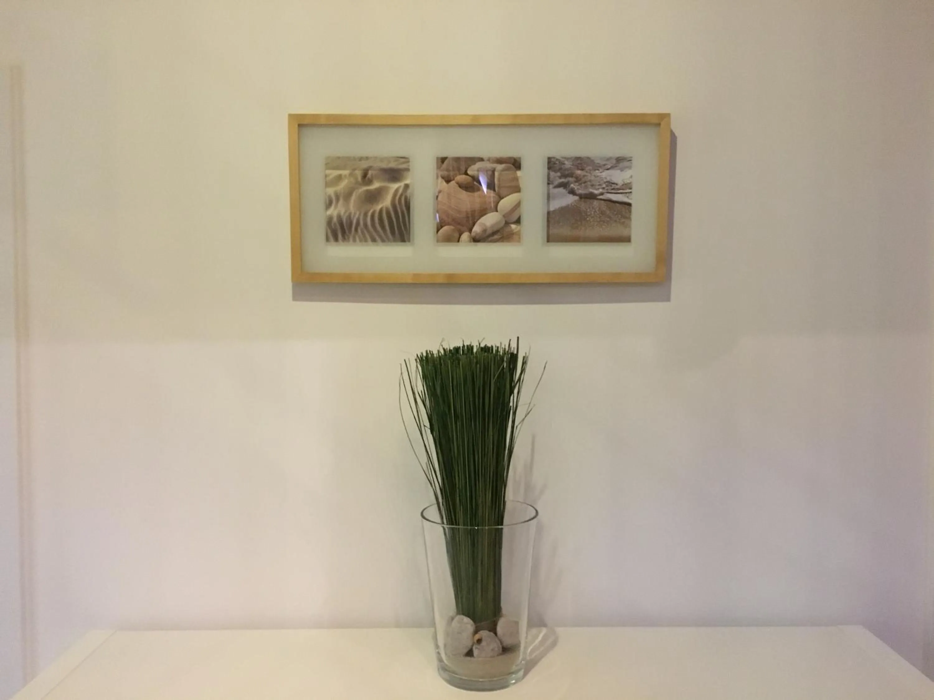 Decorative detail in mybrand boardinghouse Volksdorf Self Check-in -free parking