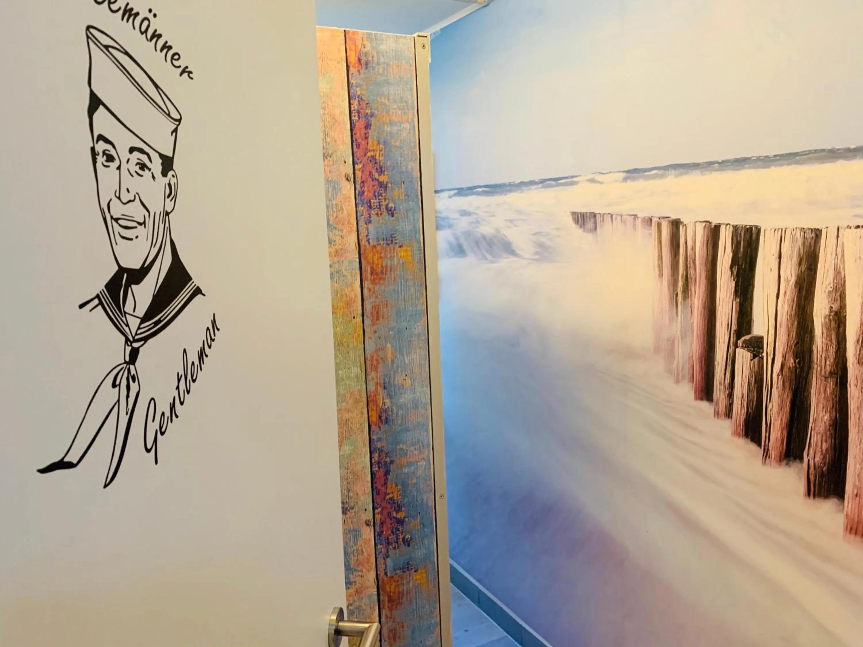 Property building in mybrand boardinghouse Volksdorf Self Check-in -free parking