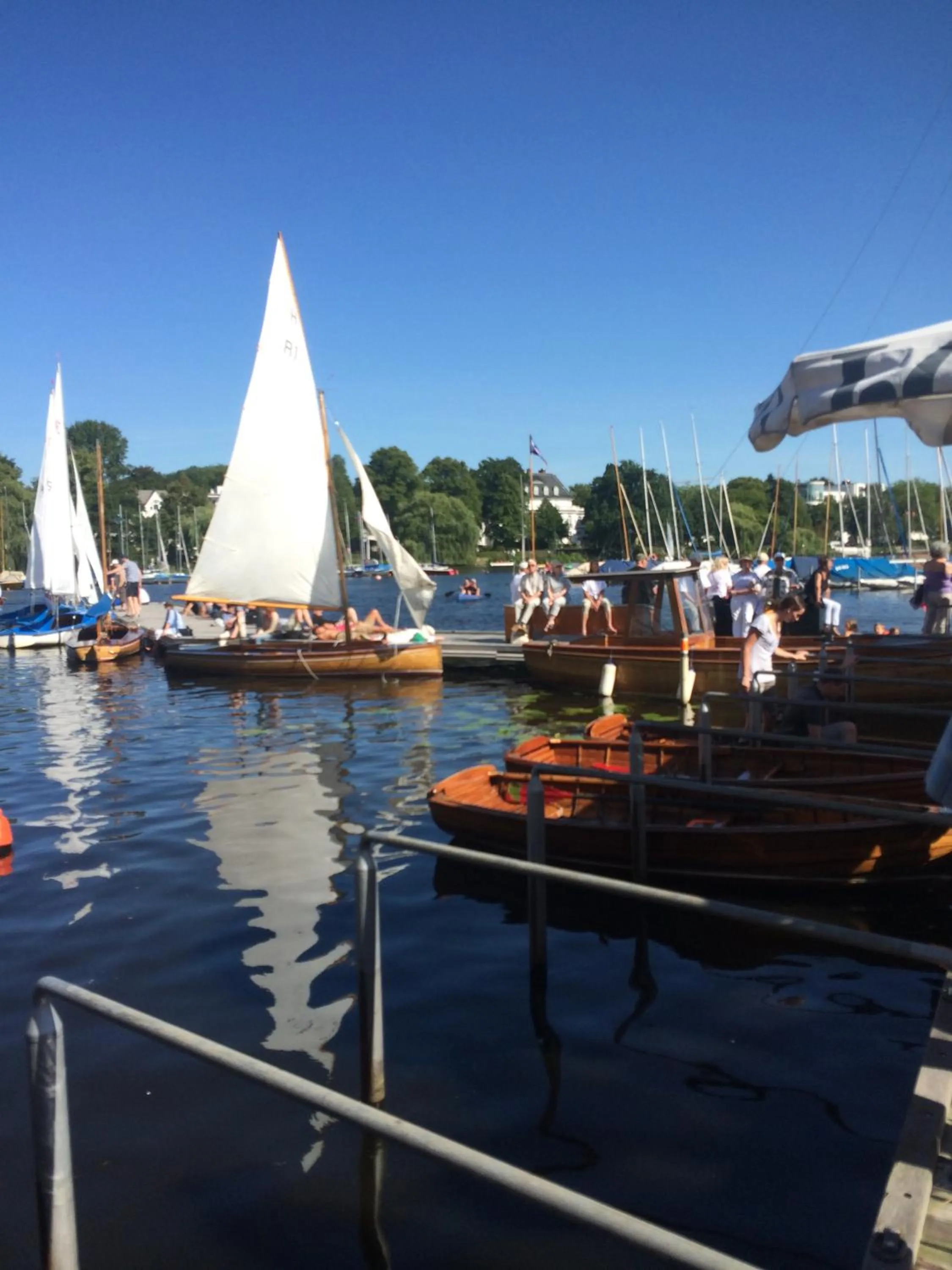 Canoeing in mybrand boardinghouse Volksdorf Self Check-in -free parking
