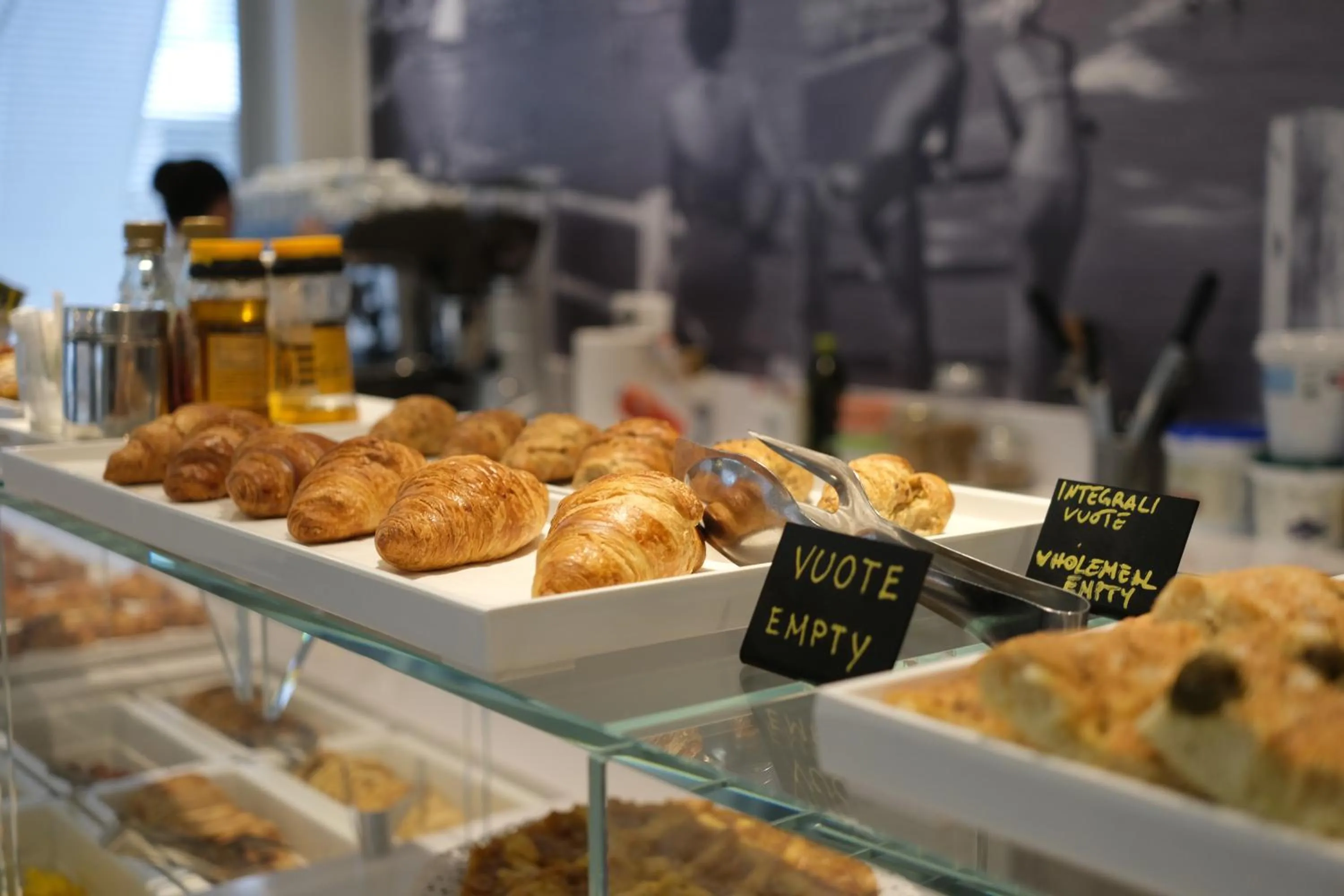 Breakfast in Hotel Imperiale