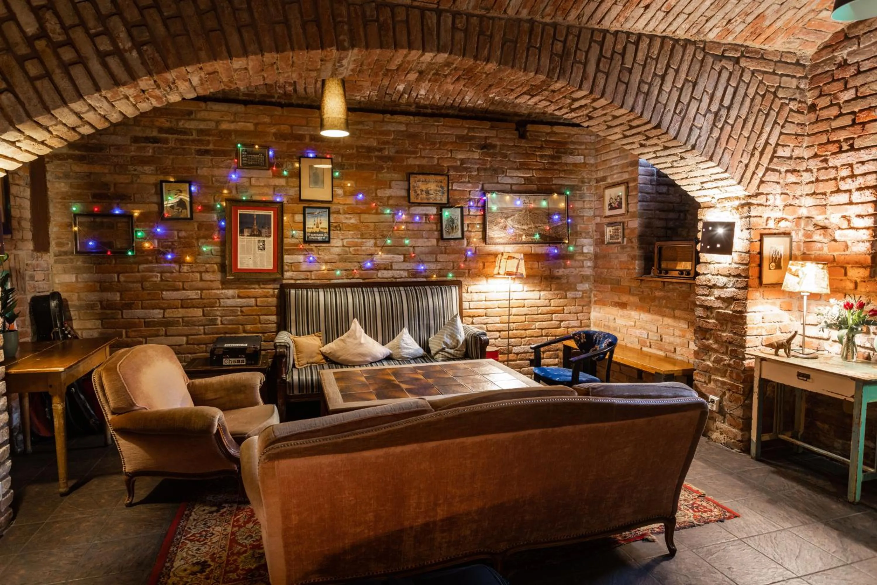 Lounge or bar in Sir Toby's Hostel