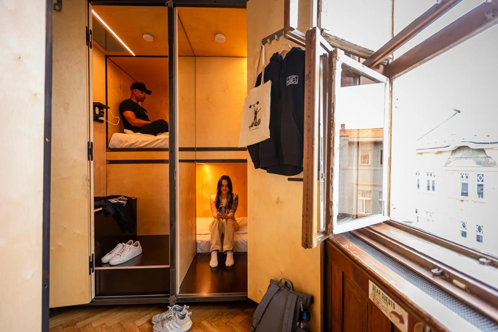 Bedroom in Sir Toby's Hostel