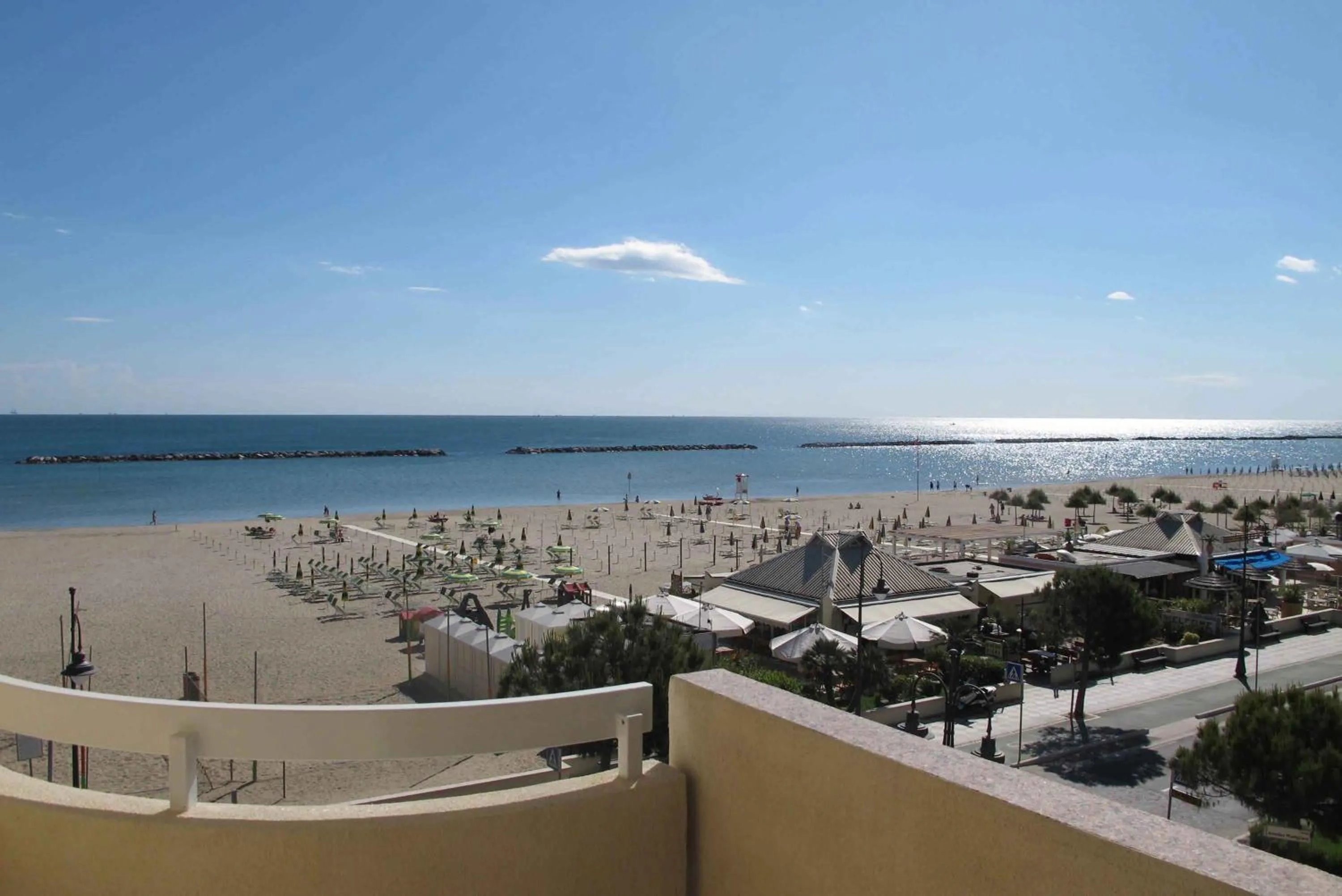 Beach in Hotel Colorado Cesenatico