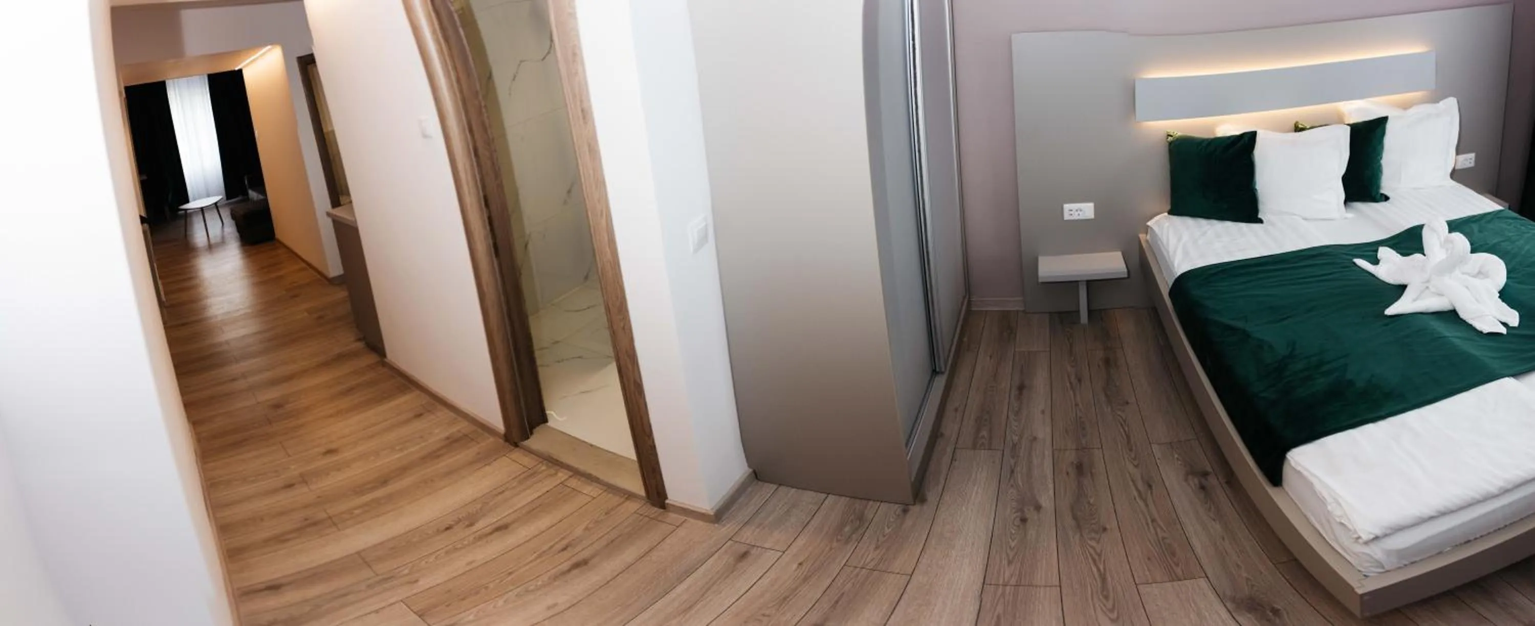 Bed in Vila Ursul Negru