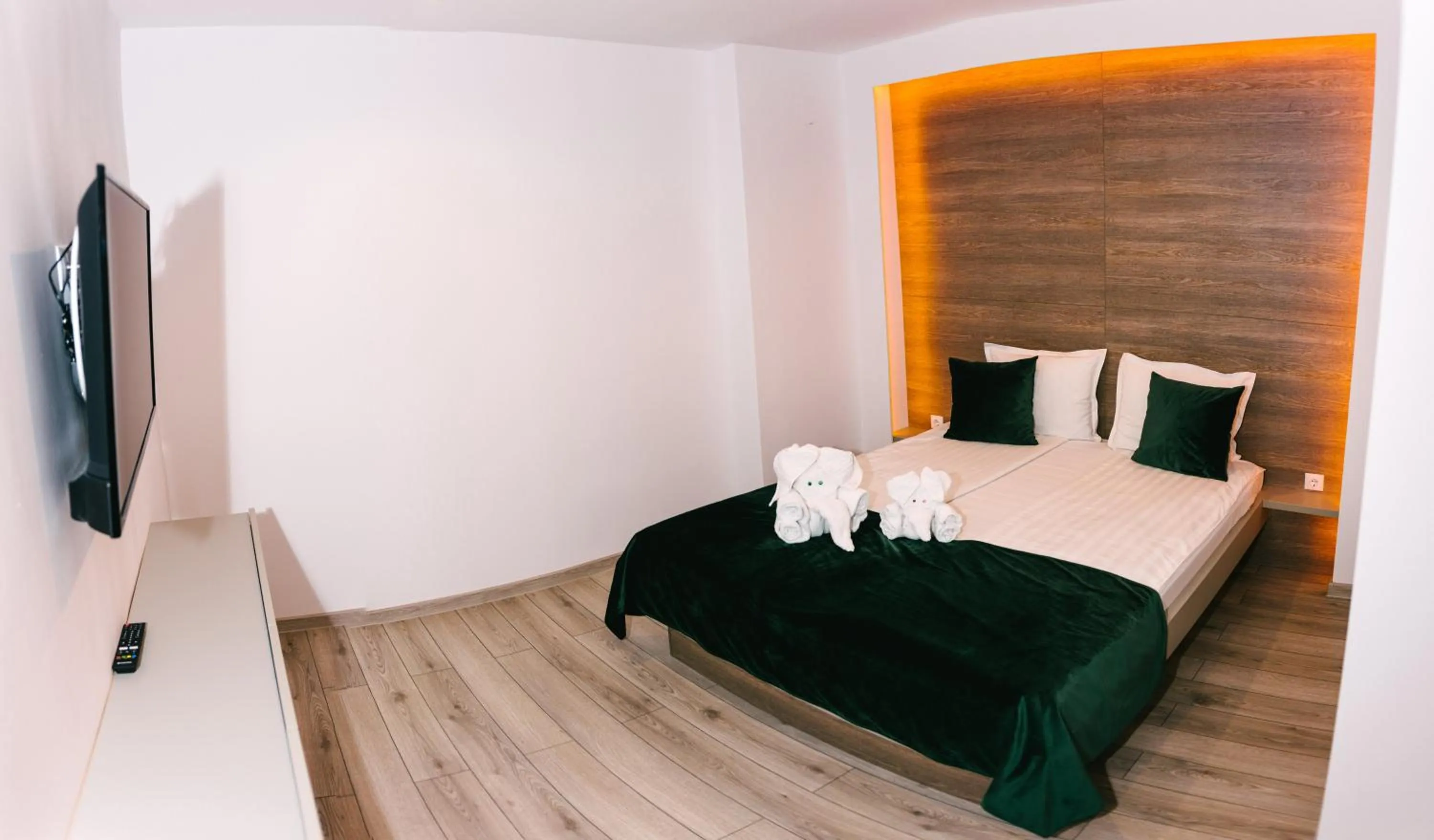 Bed in Vila Ursul Negru