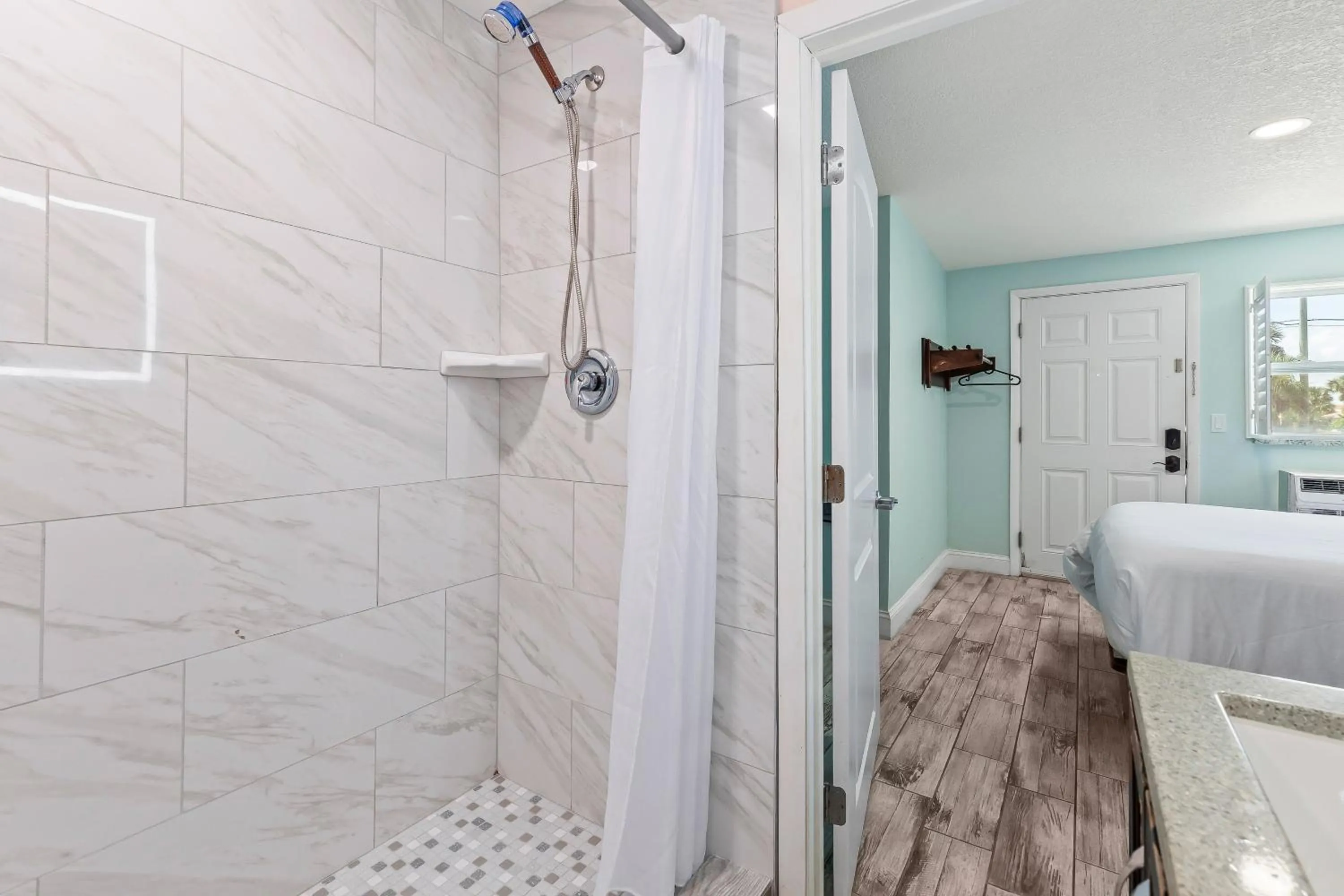 Shower in Atlantic Shores Motel