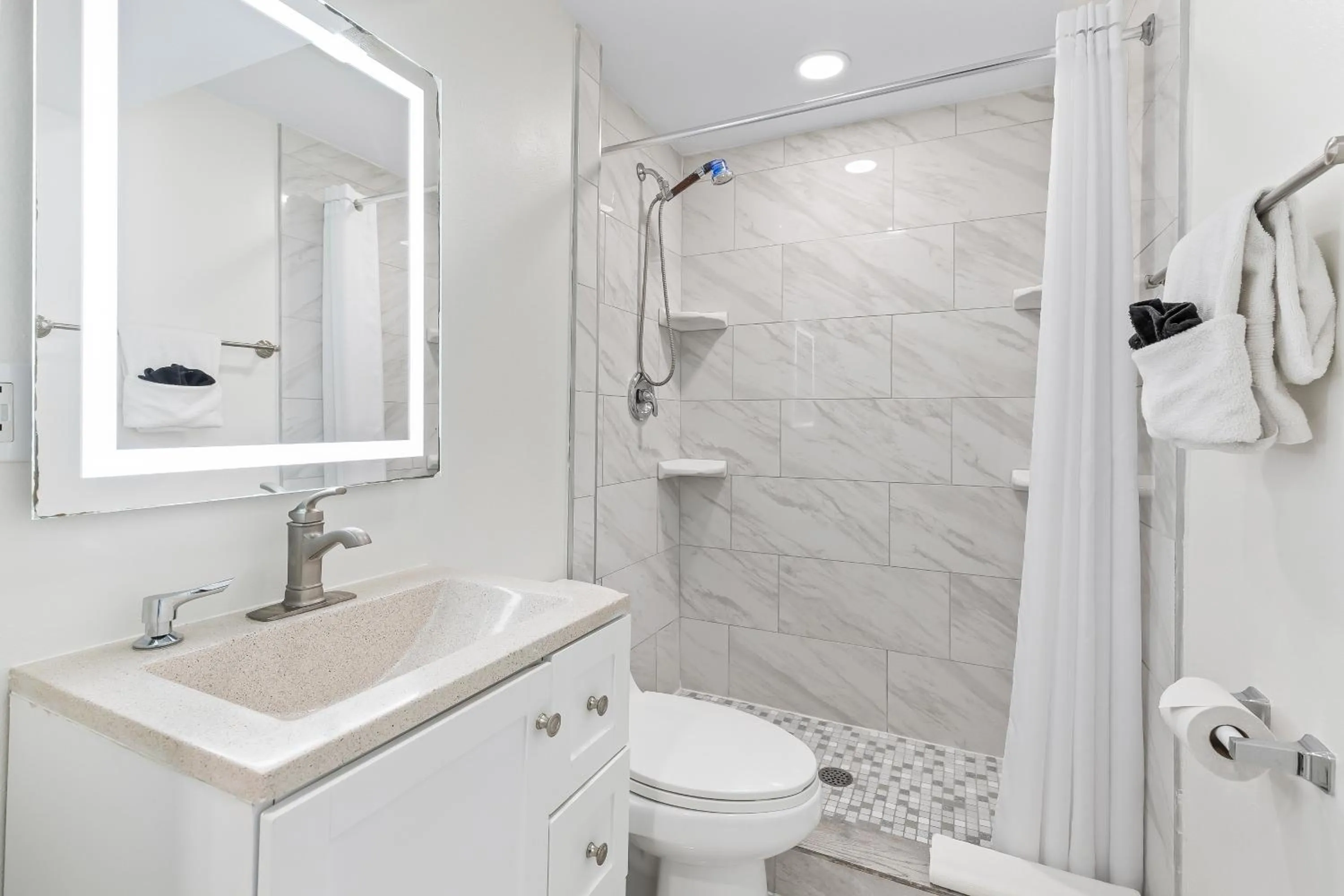 Shower in Atlantic Shores Motel